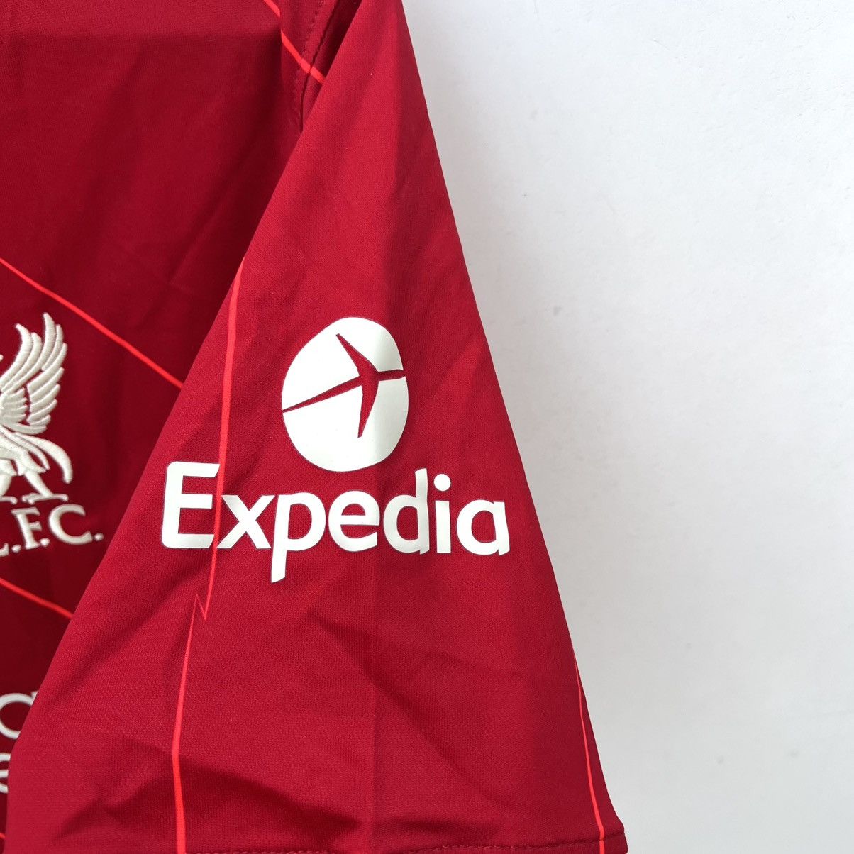 Nike Liverpool 2021 2022 nike soccer jersey football t shirt Size US M / EU 48-50 / 2 - 4 Thumbnail