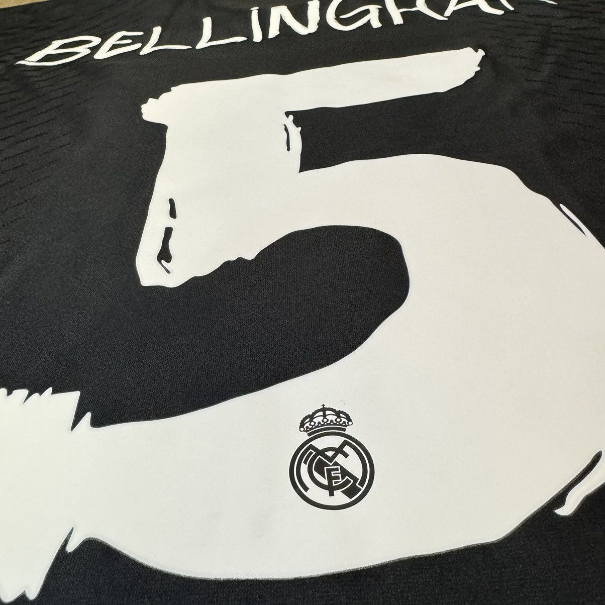 Adidas × Y-3 × Yohji Yamamoto Real Madrid 23/24 player issue Y-3 special #5 Bellingham Size US L / EU 52-54 / 3 - 5 Thumbnail