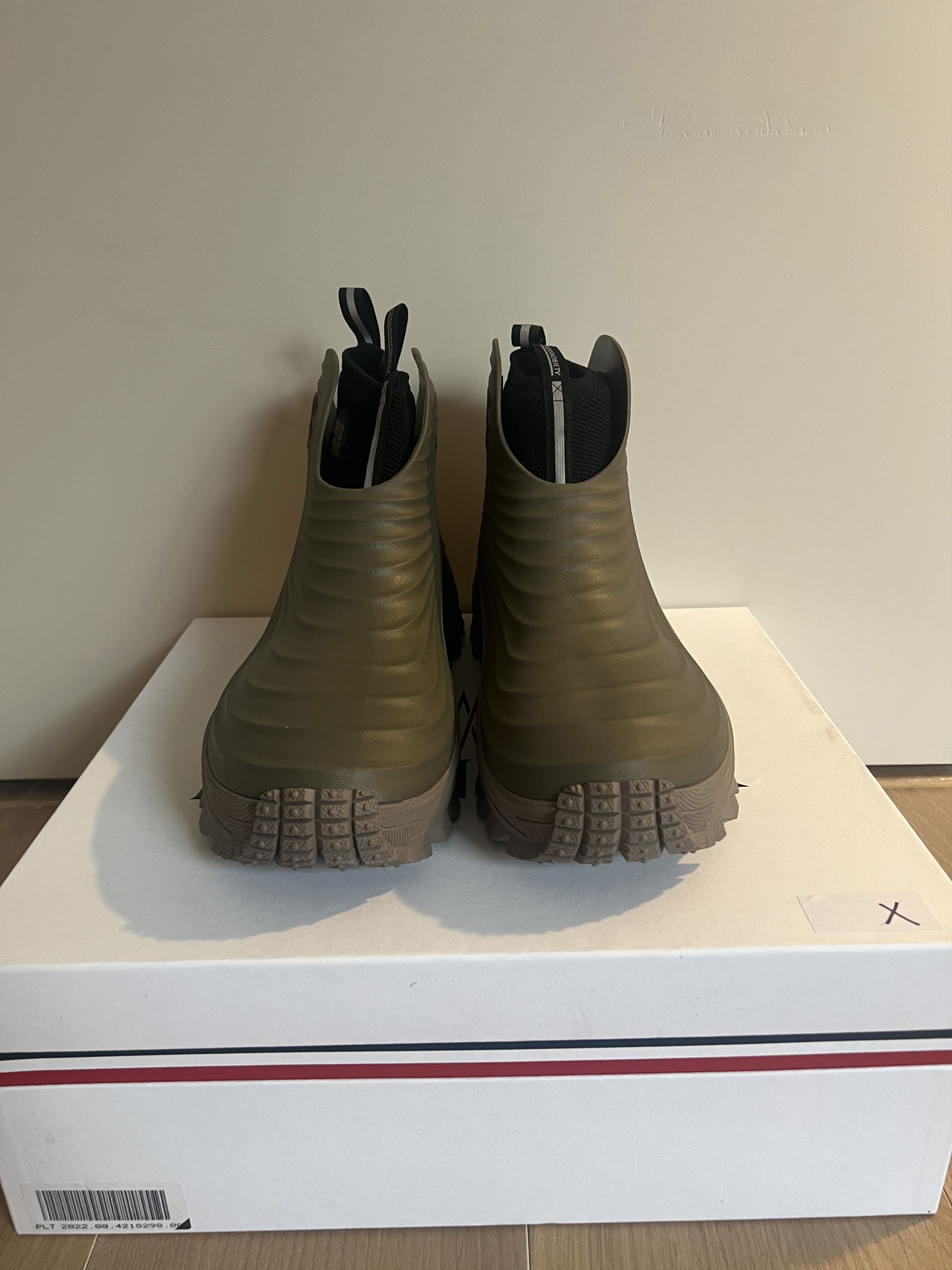 Highsnobiety × Moncler Moncler X Highsnobiety Acqua High