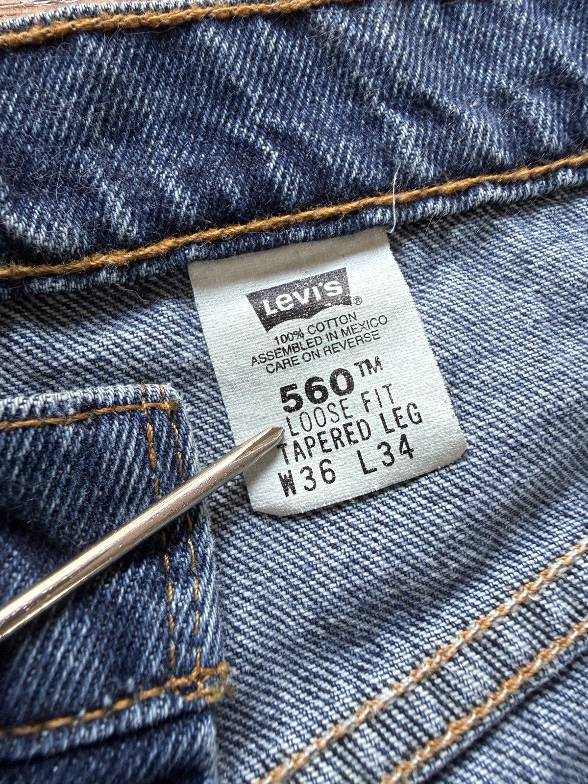 Levi's Vintage 90s Levi's 560 Loose Fit Tapered Leg Size US 36 / EU 52 - 3 Thumbnail
