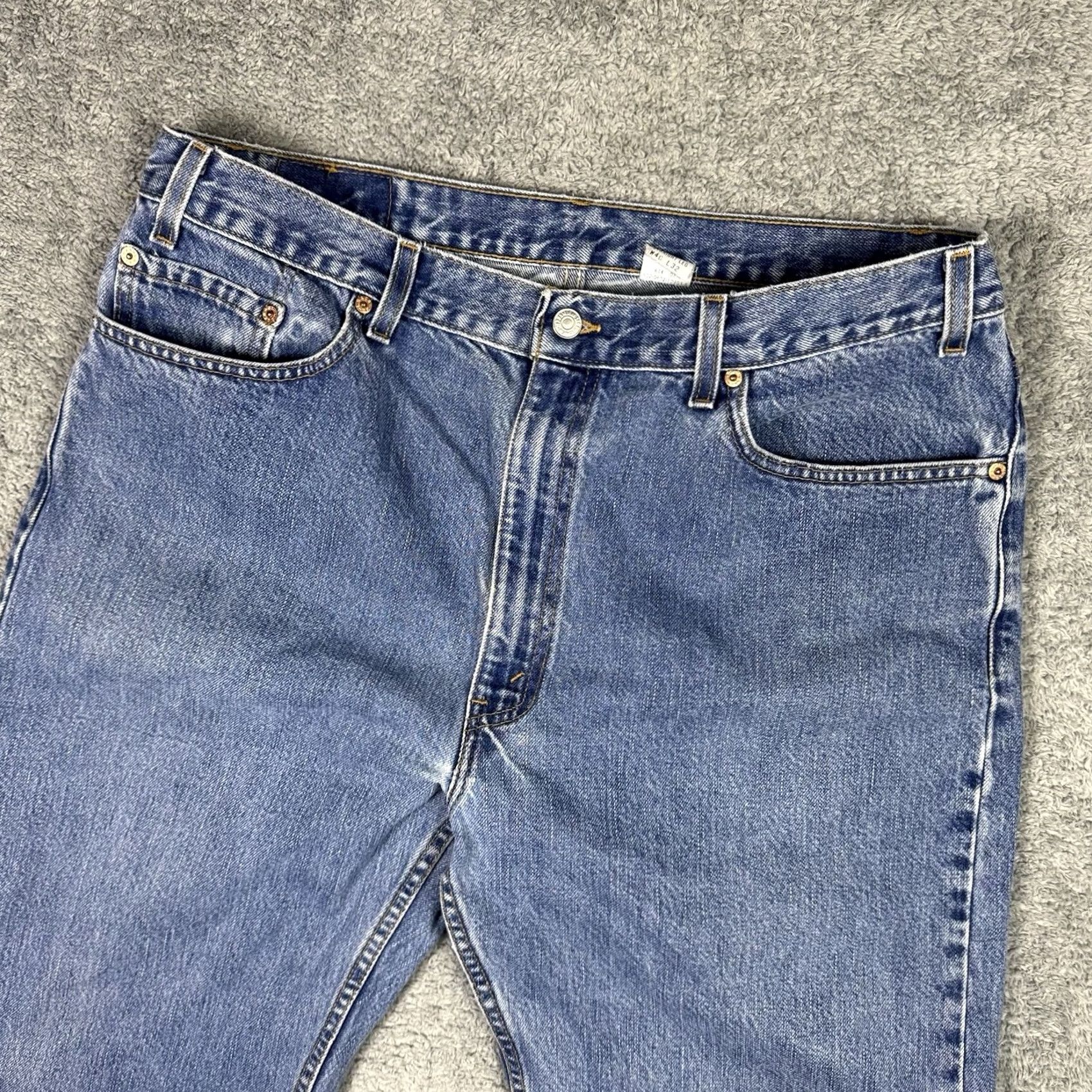 Levi's VINTAGE Levi's 505 Jeans Men 40x32 Regular Straight Denim Blue 80s 90s USA Cowboy Hipster Retro USA Mens Size US 40 / EU 56 - 4 Thumbnail