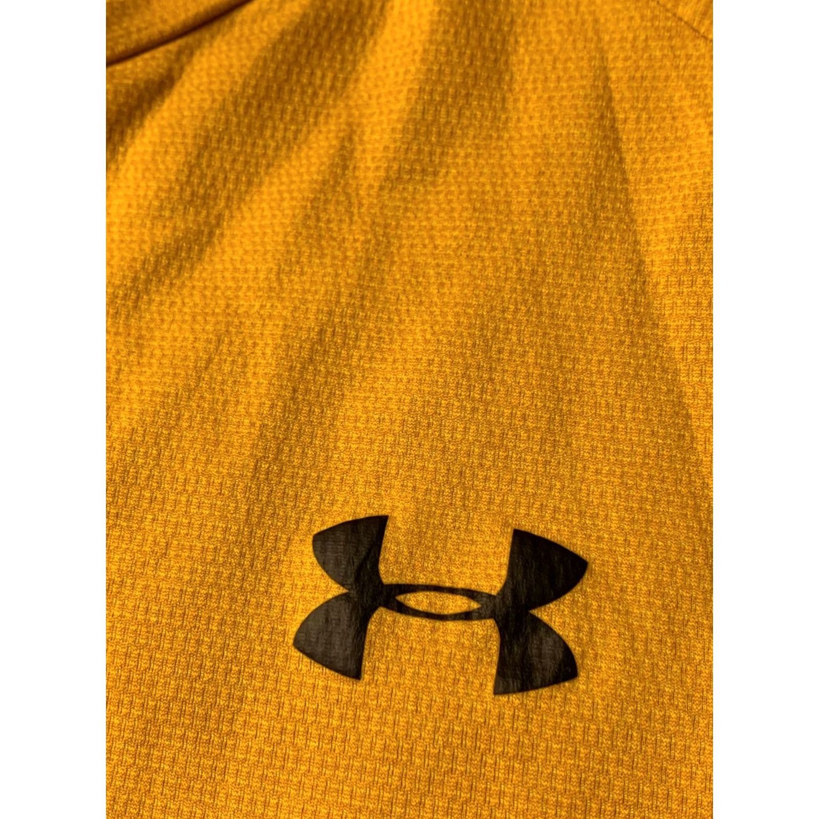 Under Armour Under Armour Tech Tee Shirt Mens L Yellow 100% Polyester Short Sleeve 2020 Classic Fit Training Jersey Shirt Size US L / EU 52-54 / 3 - 3 Thumbnail