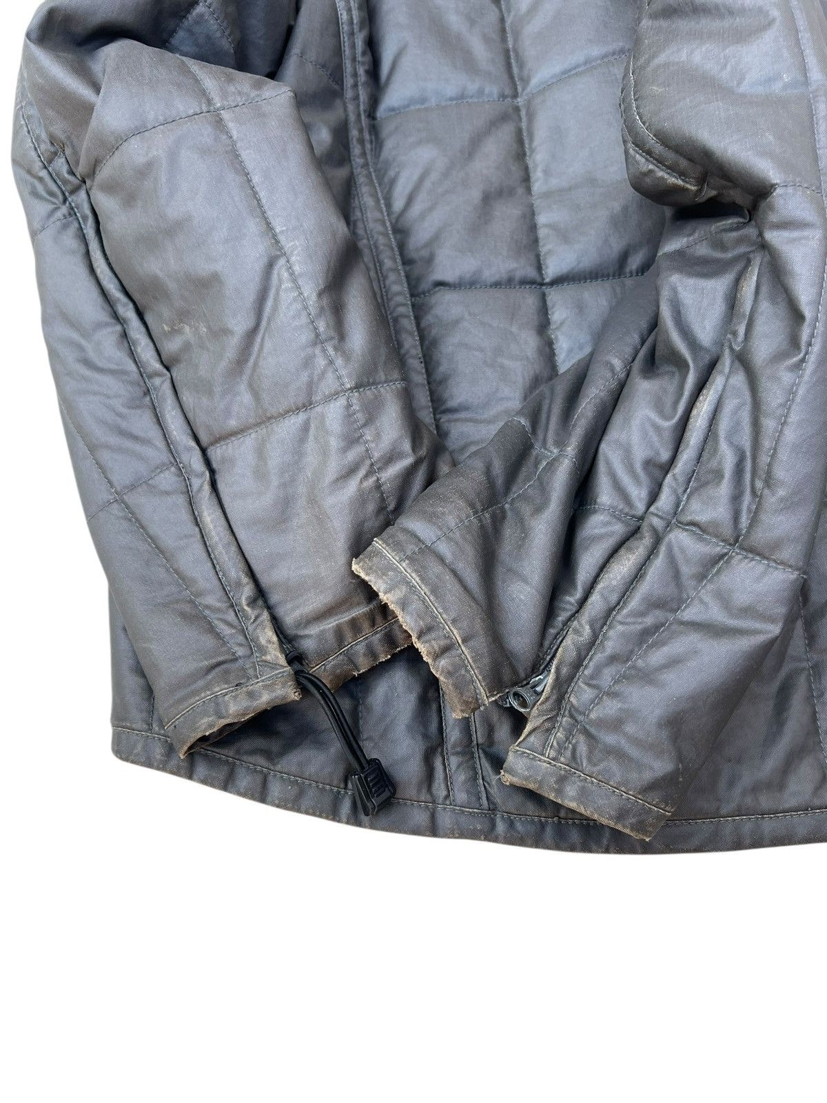 Levi's 2001 Levi’s Engineered Distress Fade Waxed Puffer Jacket Size US L / EU 52-54 / 3 - 23 Thumbnail