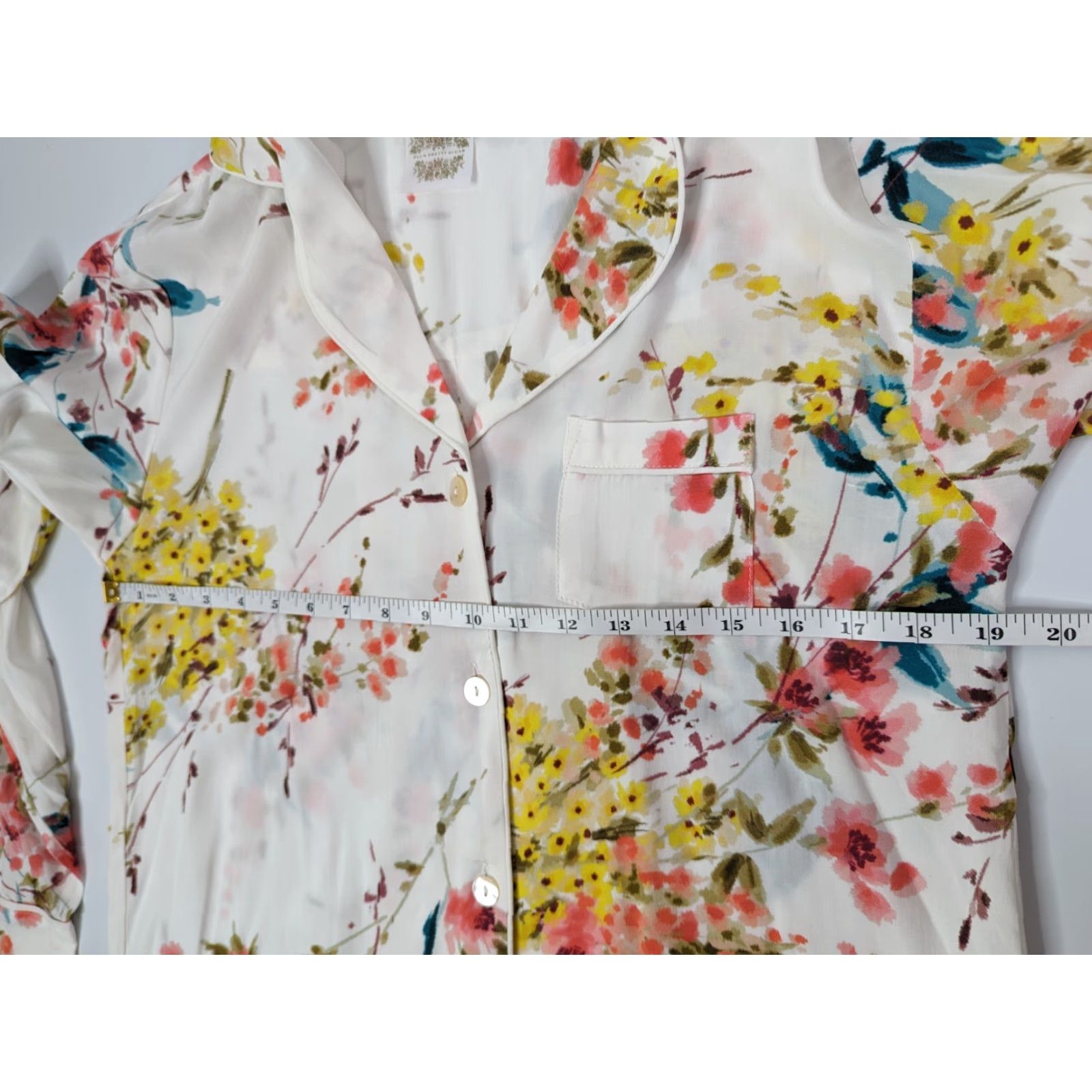 Sugar Plum Pretty Sugar Floral Short Sleeve Pajama Top Womens Small Rayon Multicolor Size S / US 4 / IT 40 - 7 Thumbnail