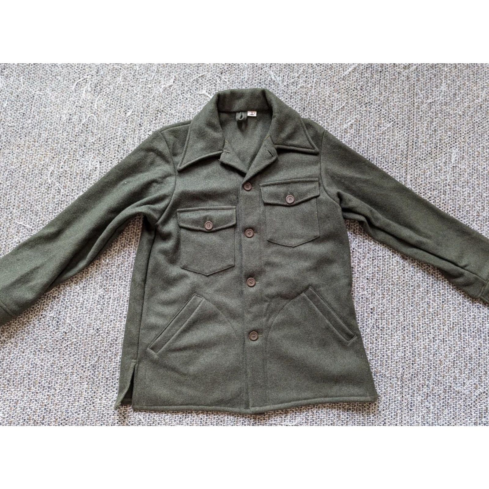 Vintage VINTAGE Duxbak Coat Wool Flannel 40 Chest M Green Jacket Shirt-Jac Hunting Men M Shirt-Jac Mens 40 Green 1960s Decade 60s Size US M / EU 48-50 / 2 - 7 Thumbnail