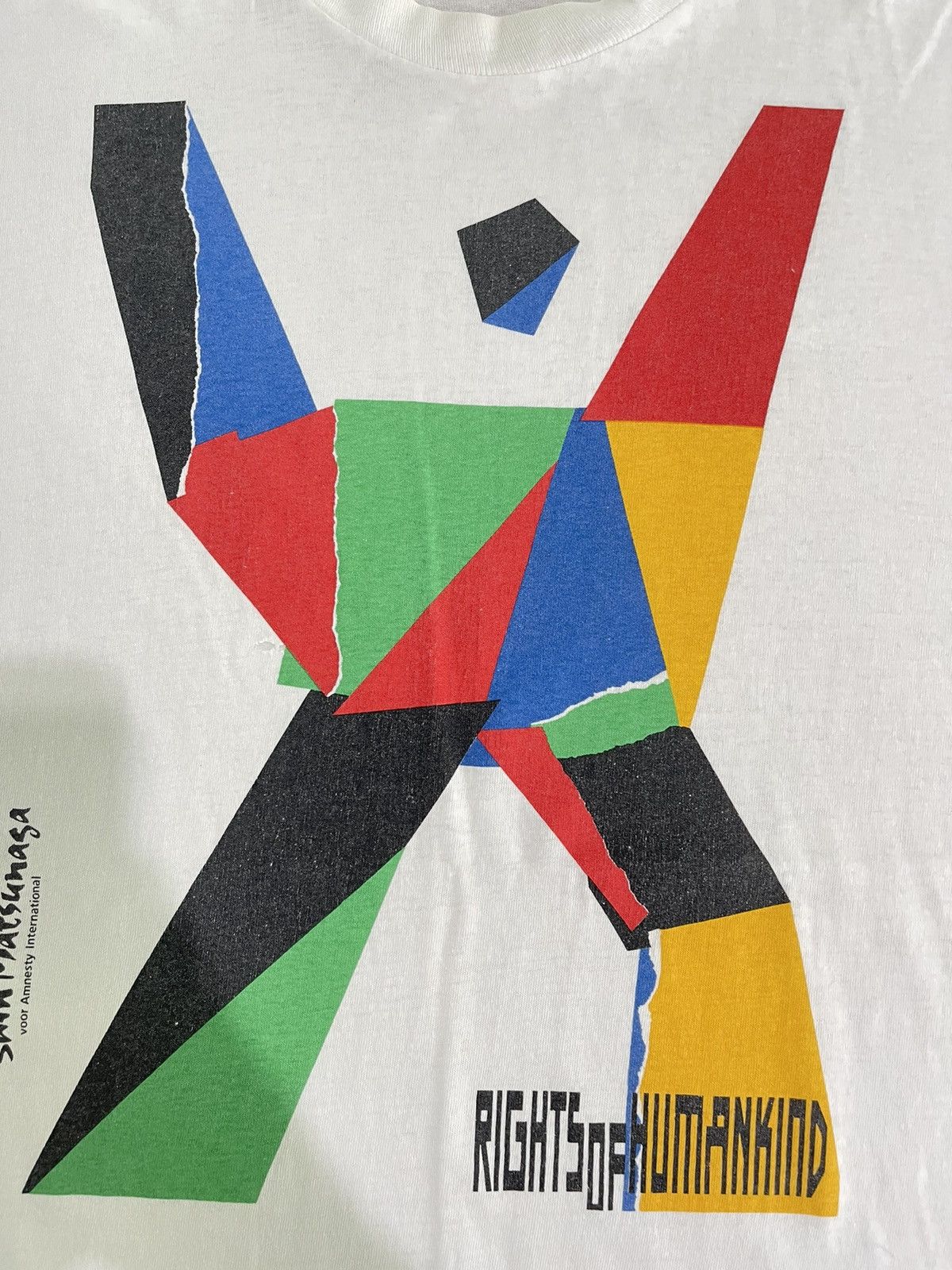 Vintage Vintage 90s amnesty international by Shin Matsunaga t shirt Size US XL / EU 56 / 4 - 10 Thumbnail