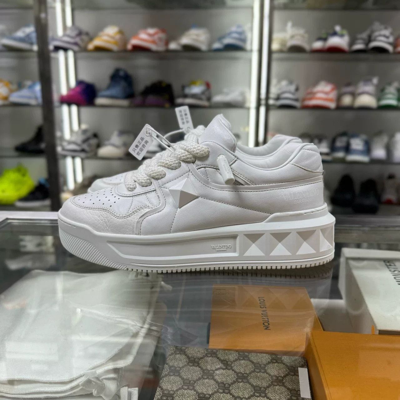 Valentino Valentino Platform White Sneakers Size US 7 / EU 40 - 3 Thumbnail