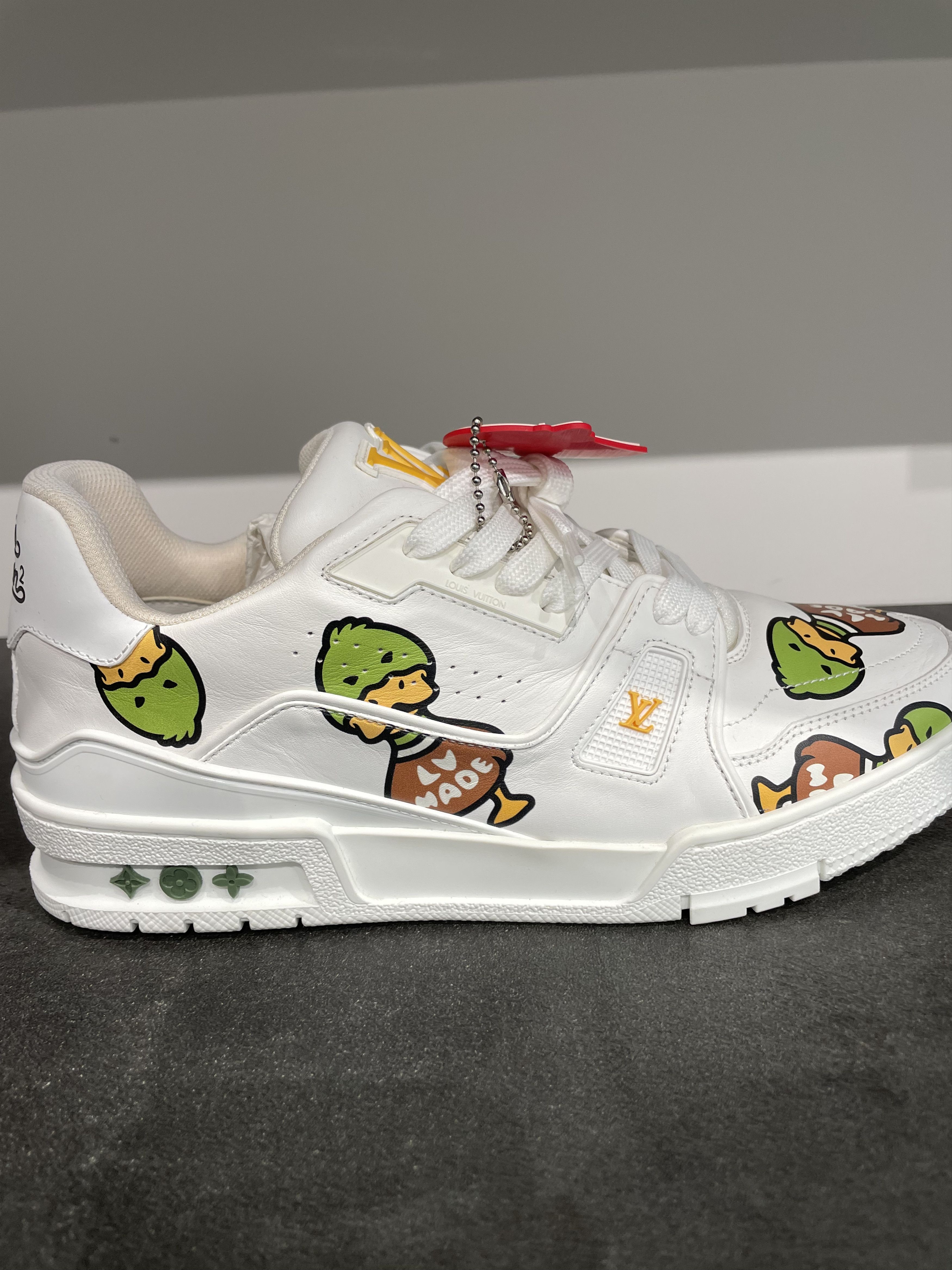 Louis Vuitton Louis Vuitton Duck Nigo White Trainer Sneaker Size US 7.5 / EU 40-41 - 8 Thumbnail