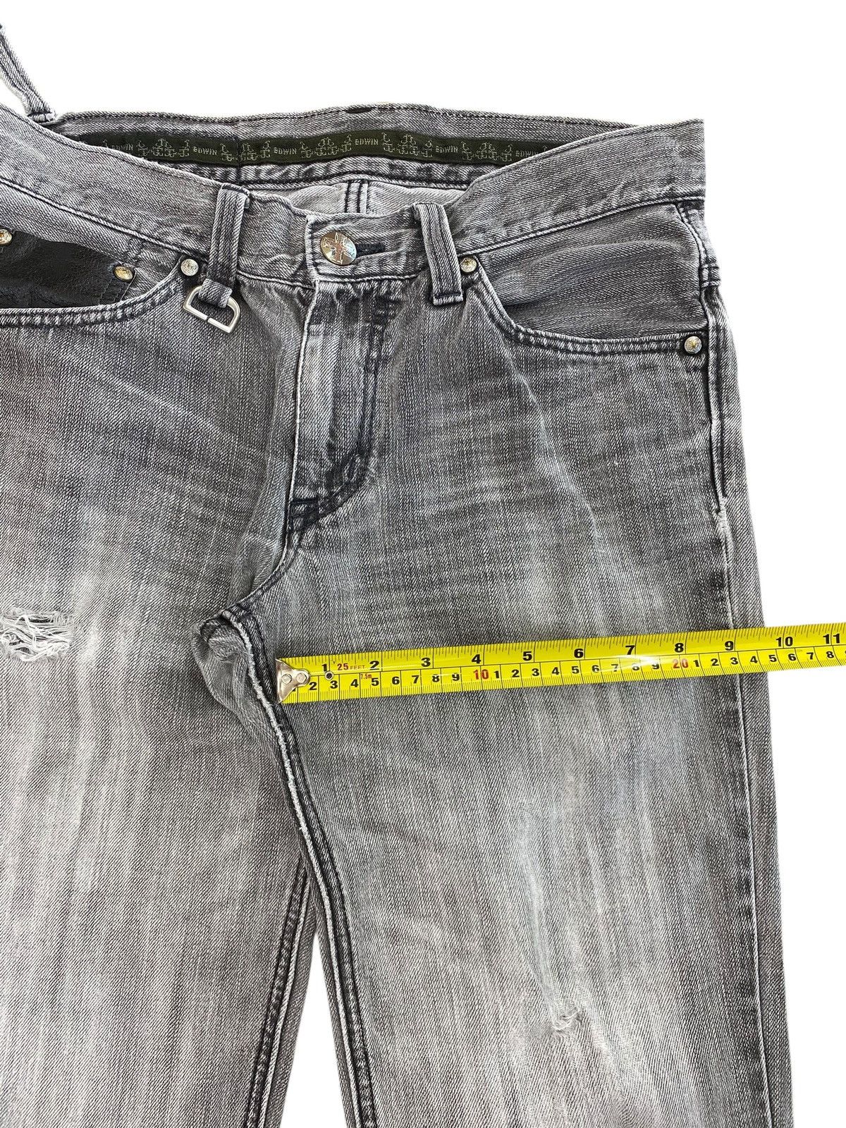 Edwin Vintage Edwin 422 Faded Wash Ripped Jeans Size US 30 / EU 46 - 8 Thumbnail
