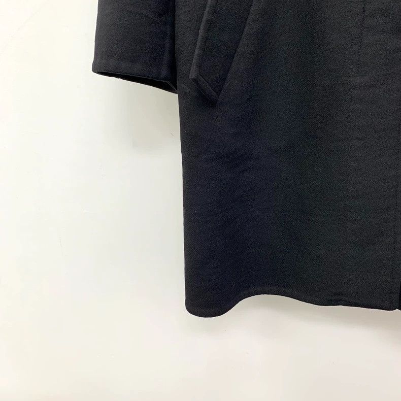 Louis Vuitton Louis Vuitton Black logo presbyopic wool lapel long-sleeve Size S / US 4 / IT 40 - 5 Thumbnail