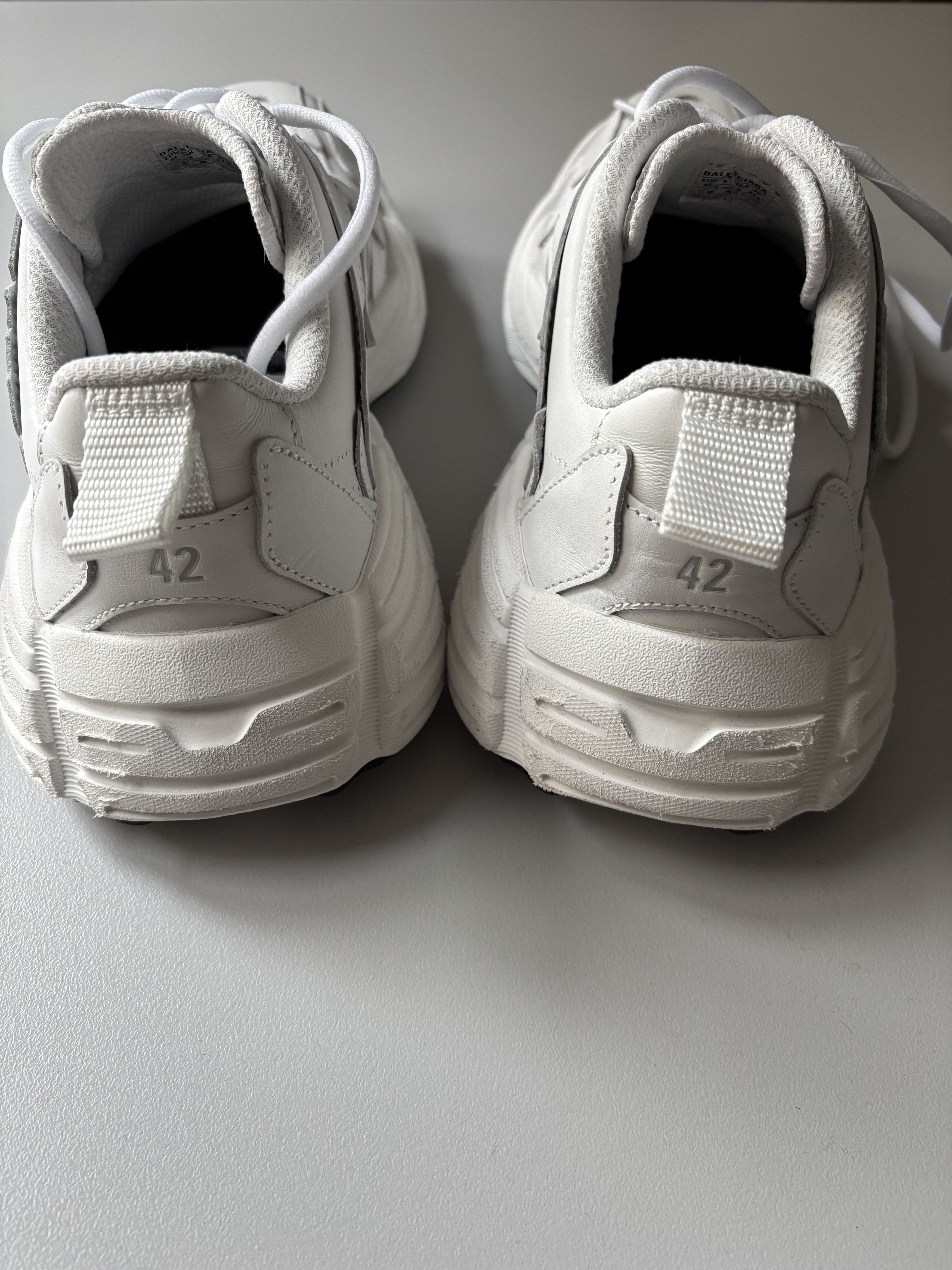 Balenciaga balenciaga monday sneakers Size US 9 / EU 42 - 4 Thumbnail