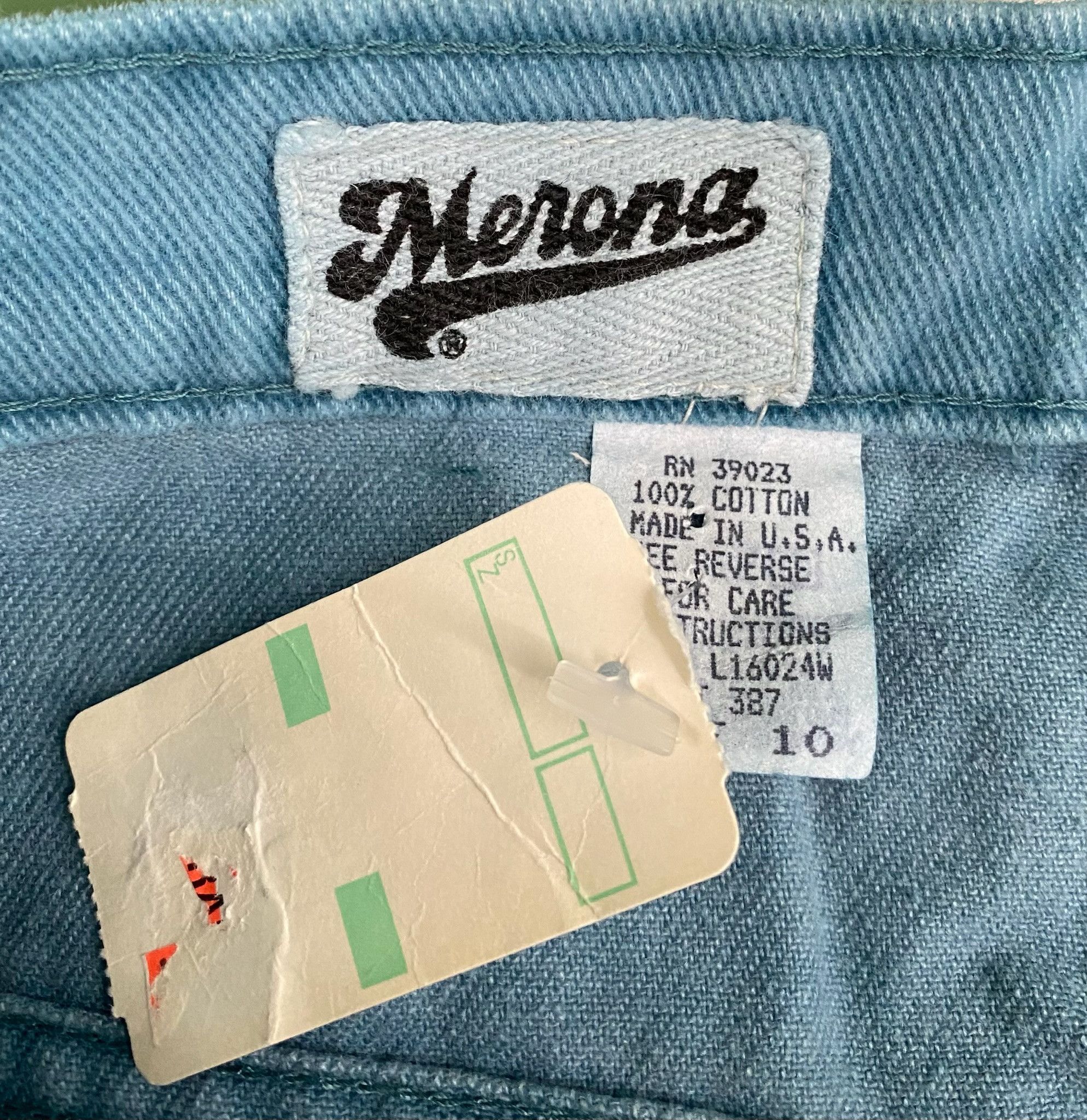 Merona 80’s Merona Teal Blue Denim Jean Shorts Women’s 27” Waist Size 27" / US 4 / IT 40 - 3 Thumbnail