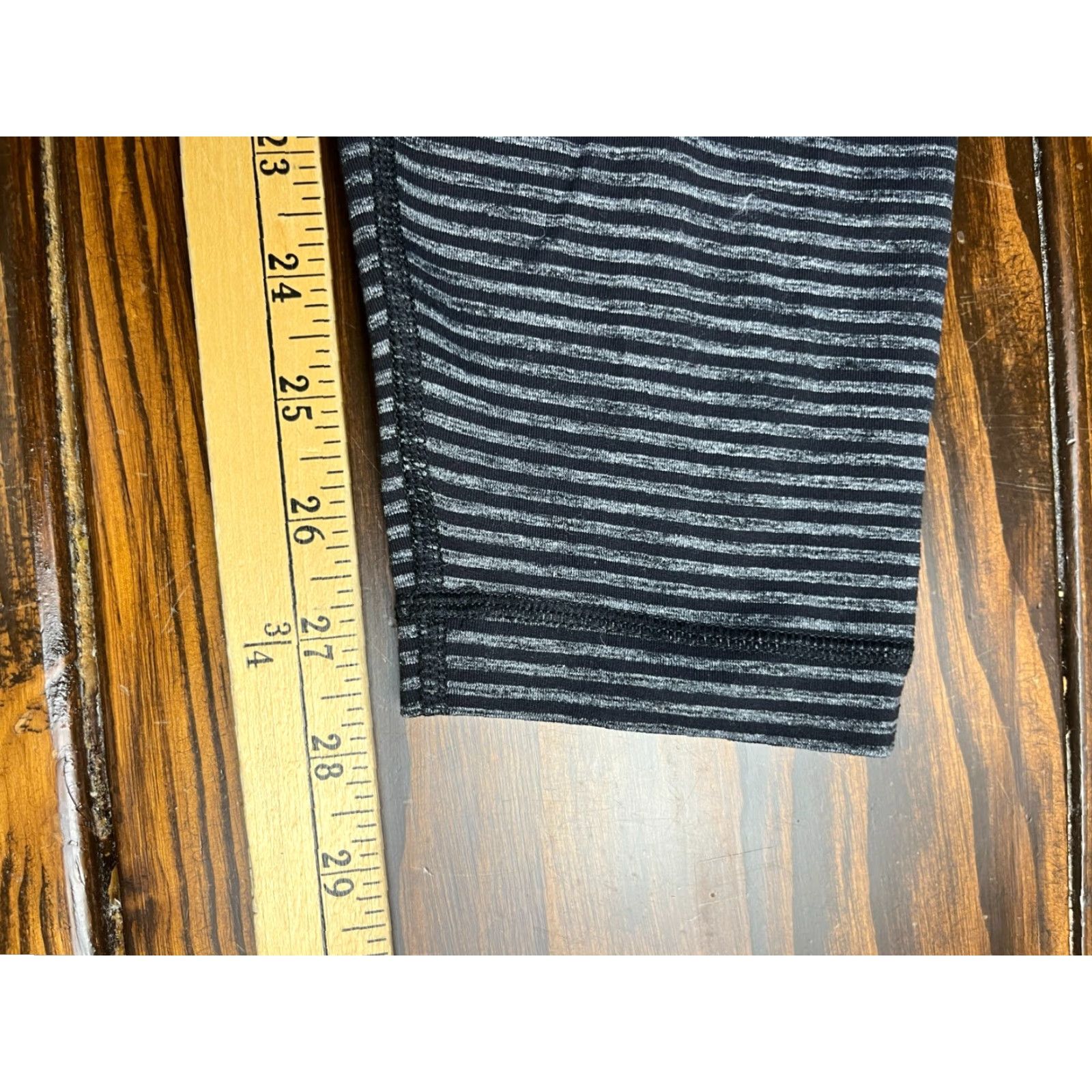Vintage Duluth Women's Large Striped Pull On Elastic Waist Black Gray Leggings Shirt/Hoodie? Size 36" / US 14 / IT 50 - 5 Thumbnail