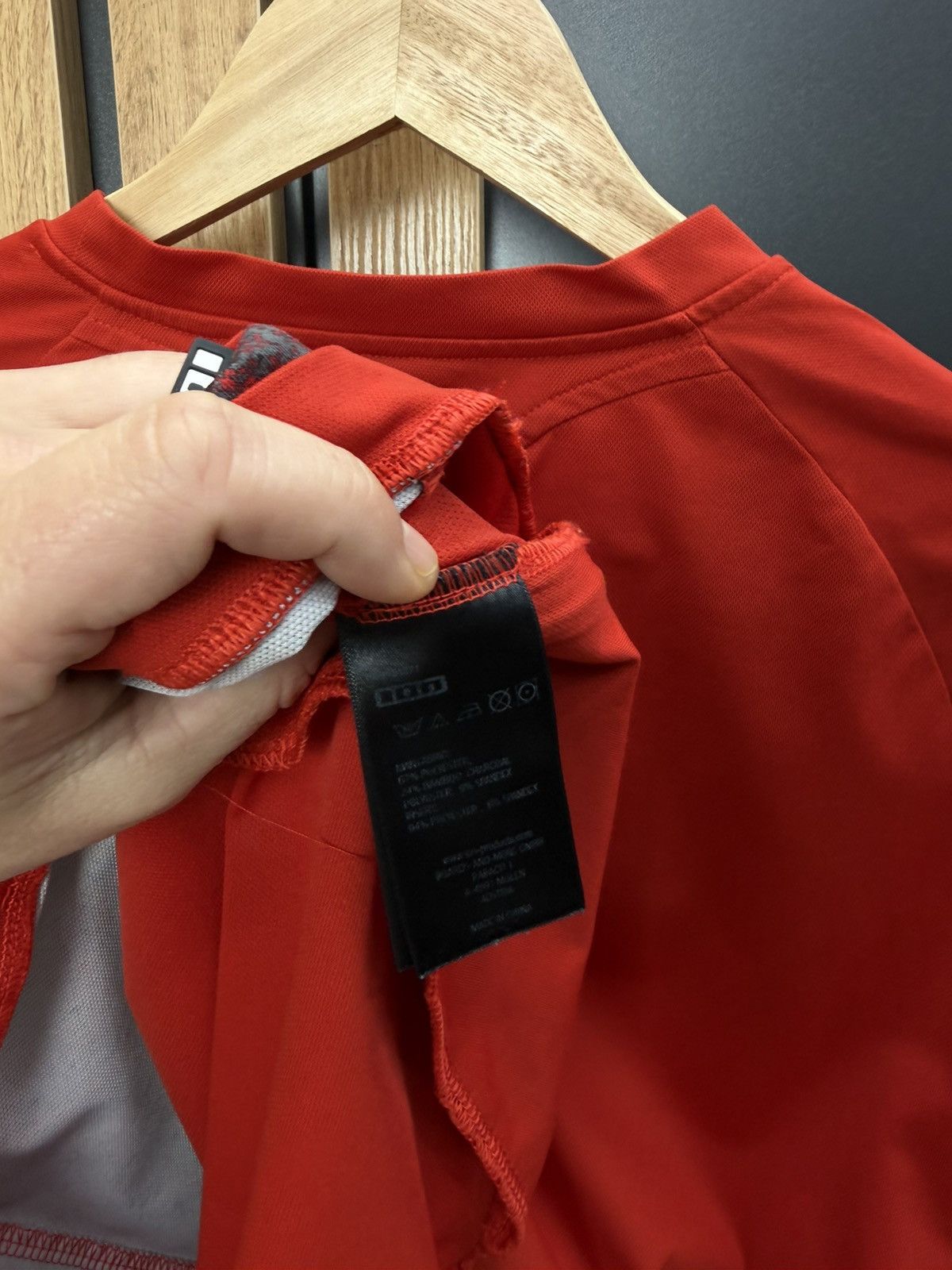 Other ION Traze MTB Cycling Jersey Red Black Short Sleeve Size M Size US M / EU 48-50 / 2 - 11 Thumbnail