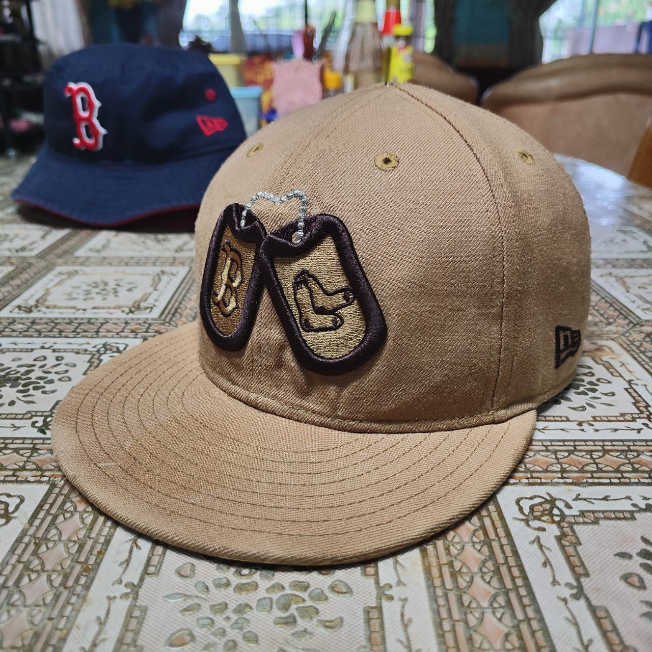New Era Vintage 00s New Era 59Fifty MLB Boston Red SOX Military Dog Size ONE SIZE - 1 Thumbnail
