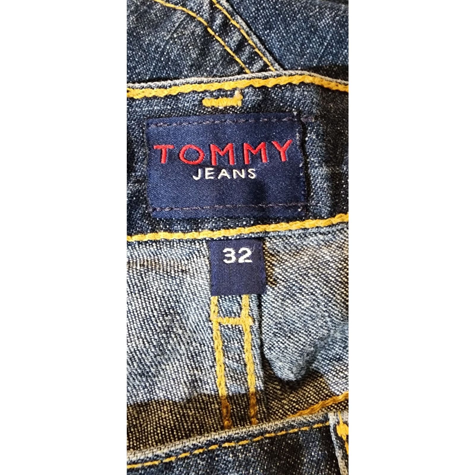 Tommy Hilfiger VTG Tommy Hilfiger W32 Men's Straight Leg Jeans 1170 Size US 32 / EU 48 - 9 Thumbnail