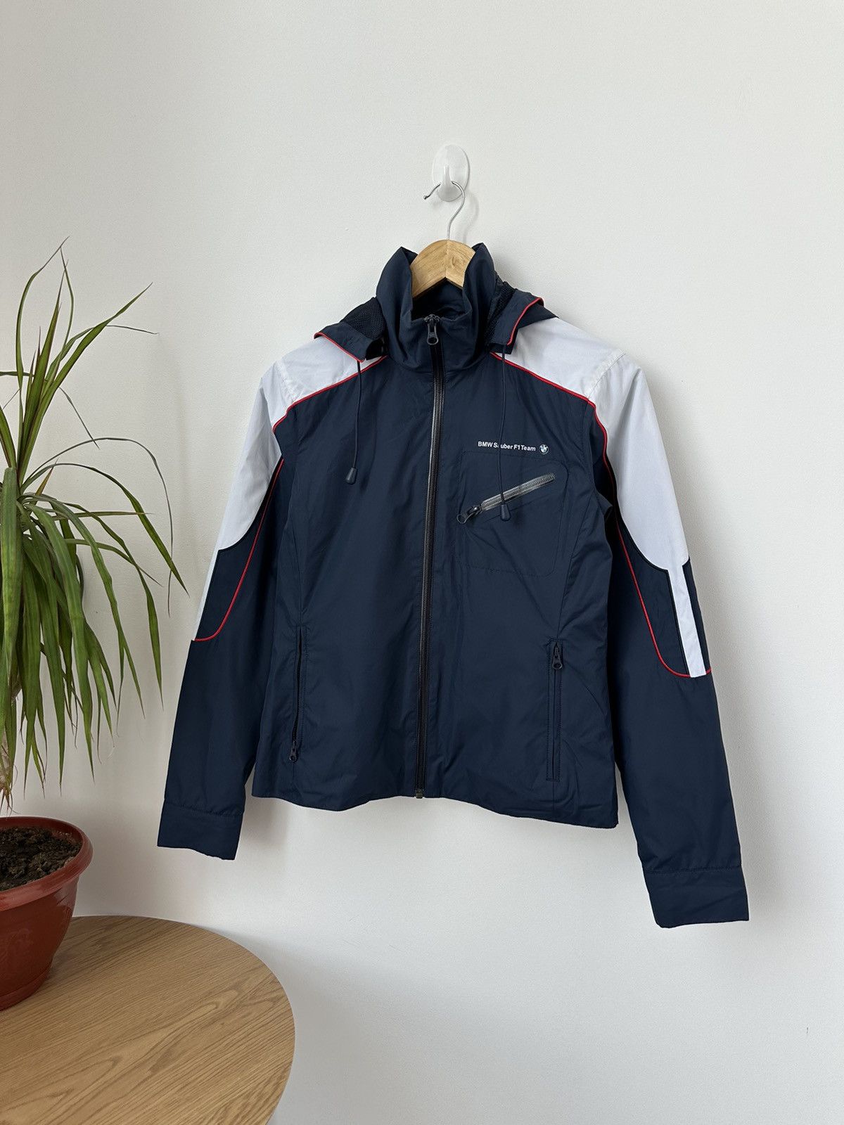 BMW Vintage BMW Sauber F1 Team Blue Racing Women Jacket Size US S / EU 44-46 / 1 - 4 Thumbnail