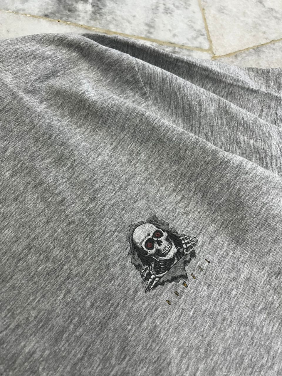 Powell Peralta × Santa Cruz Skateboards Vintage 90sPowell Peralta Bones Ripper Skate Tee Shirt 1997 Size US M / EU 48-50 / 2 - 7 Thumbnail