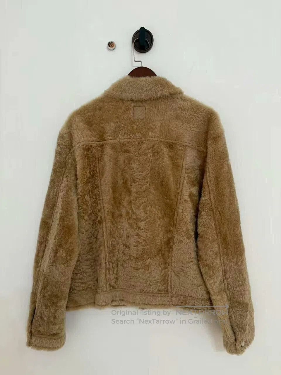 Louis Vuitton louis vuitton beige lamb wool jacket. Size US XL / EU 56 / 4 - 2 Thumbnail
