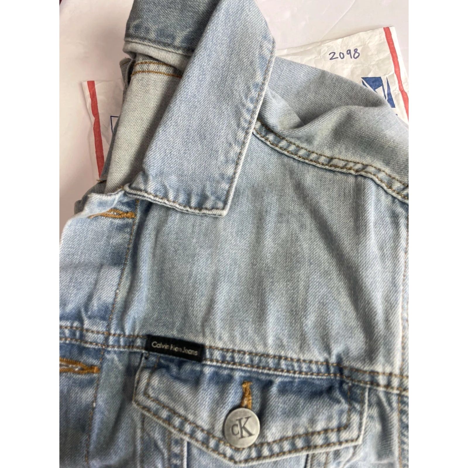 Calvin Klein Calvin Klein Denim Jacket Women’s Size M Blue 100% Cotton Denim Jacket Pockets Size M / US 6-8 / IT 42-44 - 8 Thumbnail