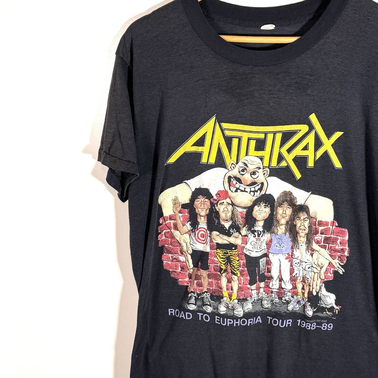Band Tees × Vintage VTG Anthrax Road To Euphoria Graphic Band T-shirt 80s Size M Size US S / EU 44-46 / 1 - 3 Thumbnail