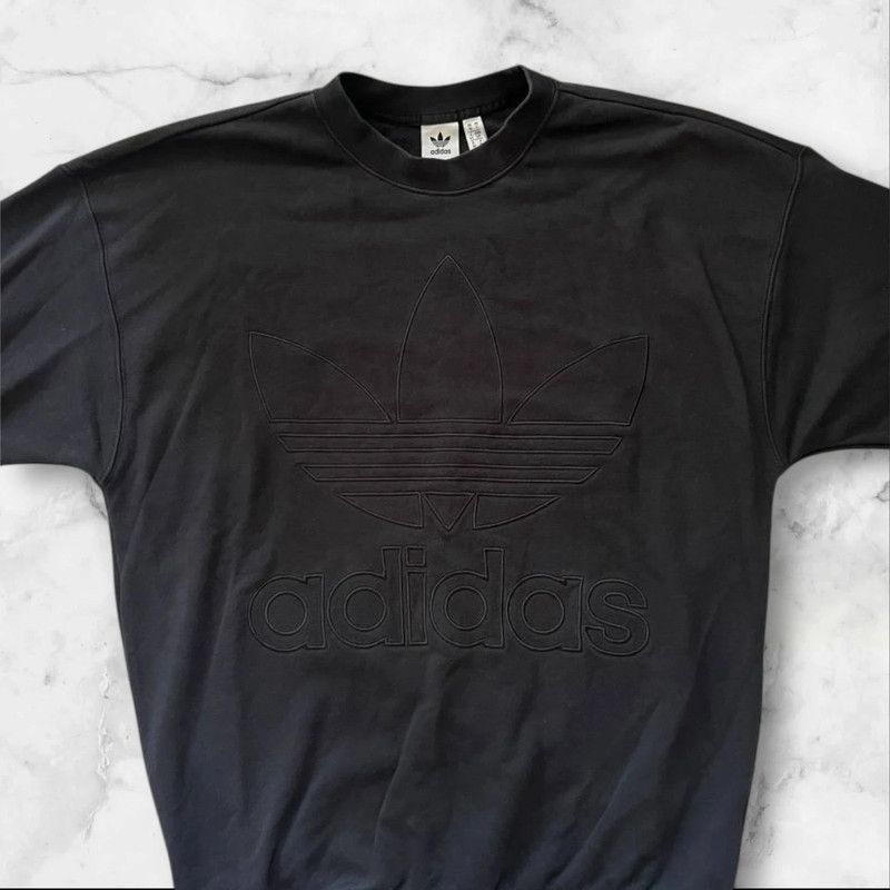Adidas Adidas black sweatshirt Size US M / EU 48-50 / 2 - 4 Thumbnail