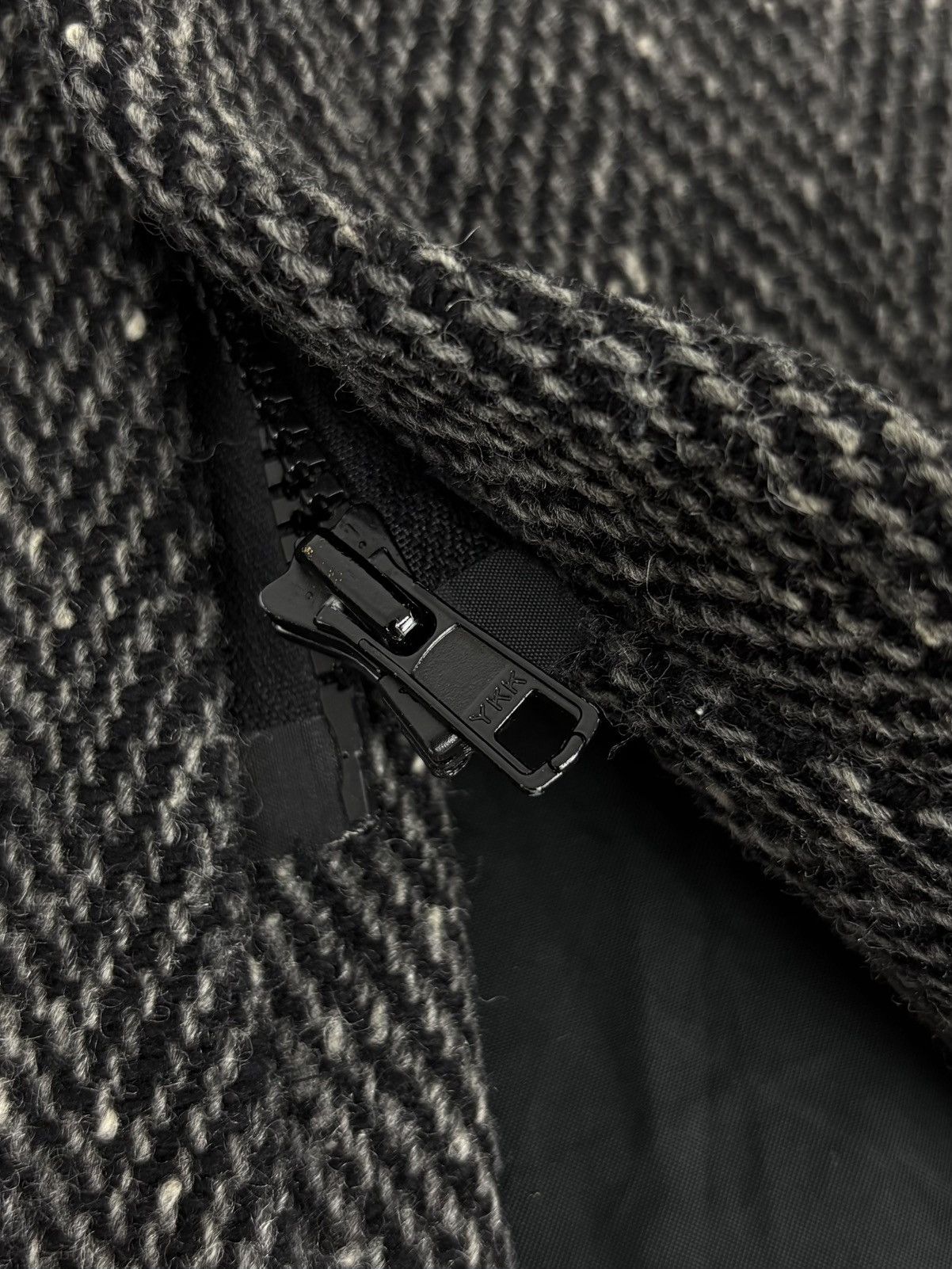 Dior × Hedi Slimane A/W 2001 Sample Wool Coat (AW01/FW01, Solitaire, Homme) Size US M / EU 48-50 / 2 - 7 Thumbnail