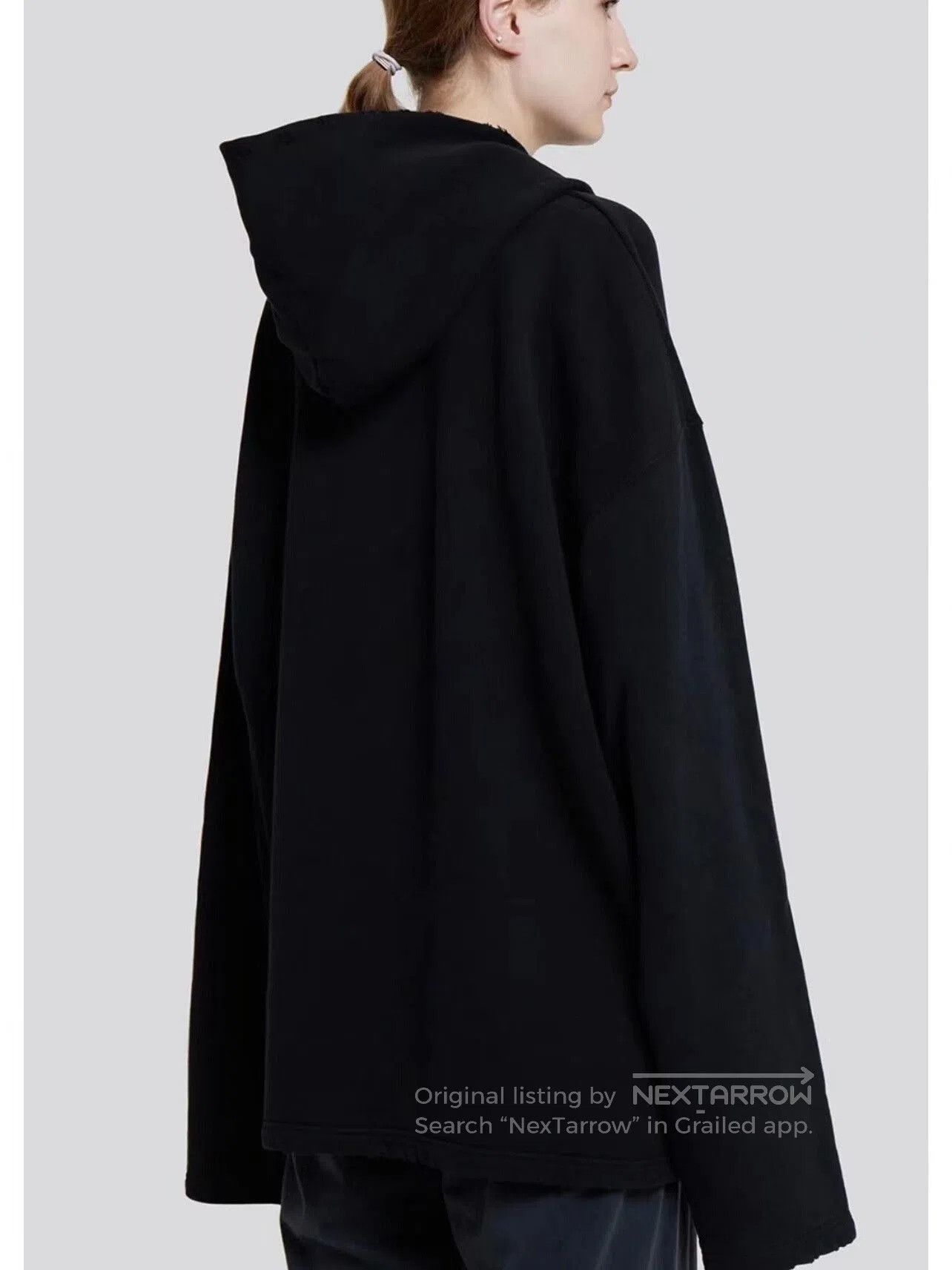 Balenciaga Balenciaga Free Hoodie in Black. Size US M / EU 48-50 / 2 - 5 Thumbnail