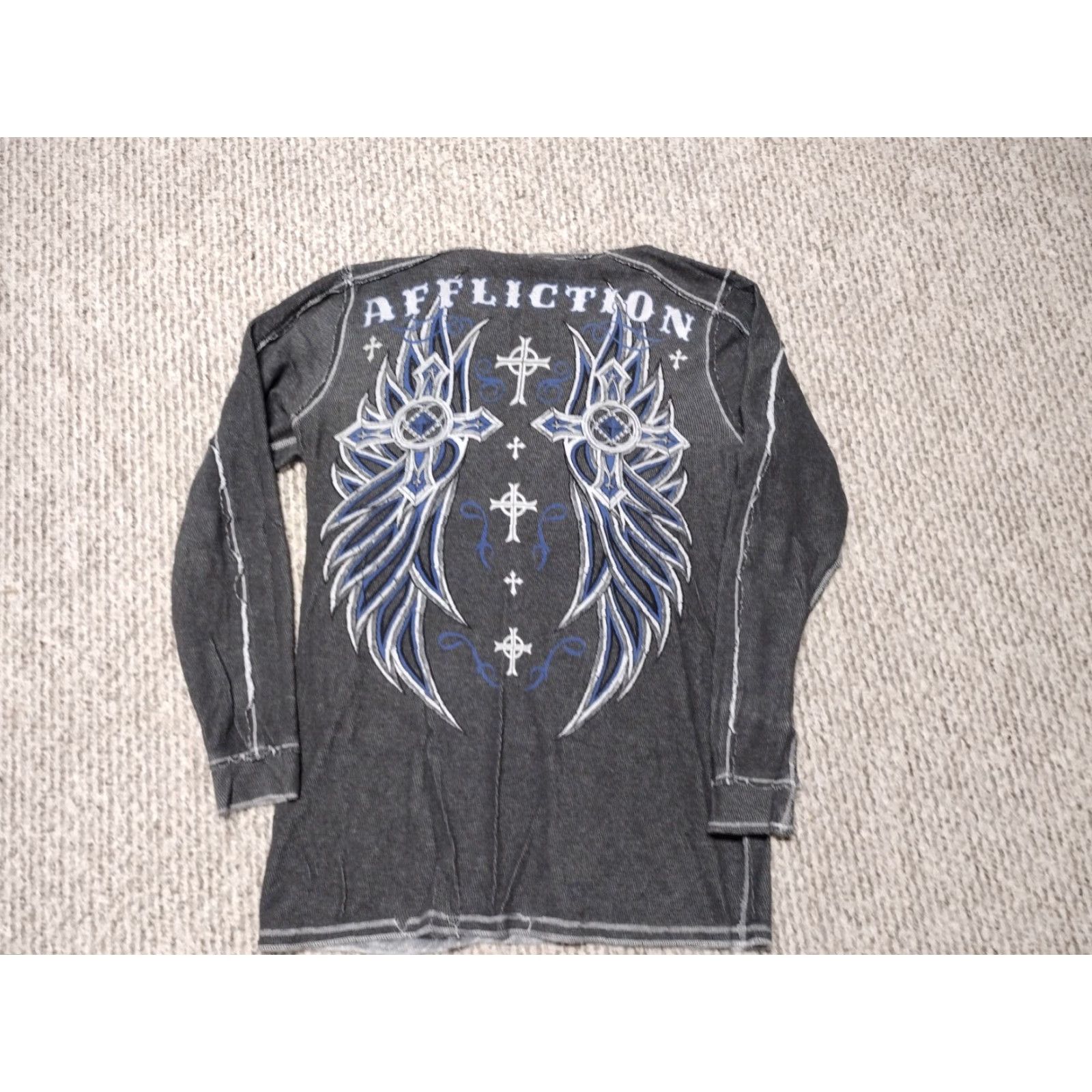 Affliction Affliction T-Shirt Long Sleeve Reversible Gray XL Men Crew Neck 100% Cotton Cross Wings Distressed Size US L / EU 52-54 / 3 - 4 Thumbnail