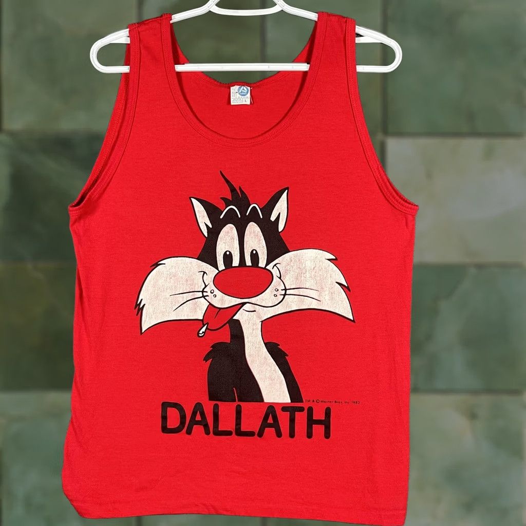 Vintage VINTAGE Artex Shirt Mens Large Red Sylvester Looney Tunes Dallas USA 1983 Tank Size US L / EU 52-54 / 3 - 1 Thumbnail