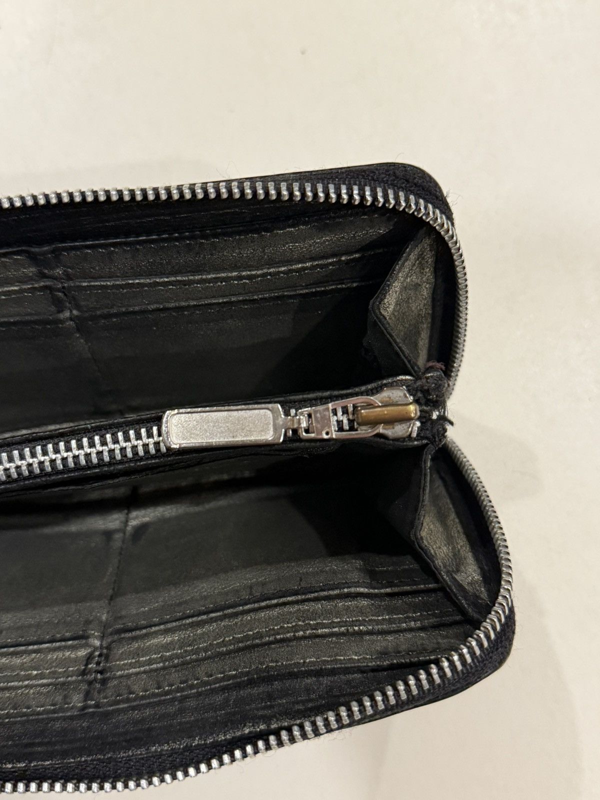 Chrome Hearts Chrome Hearts 3 Cemetery Cross Black Leather Zip Wallet Gold Size ONE SIZE - 10 Thumbnail