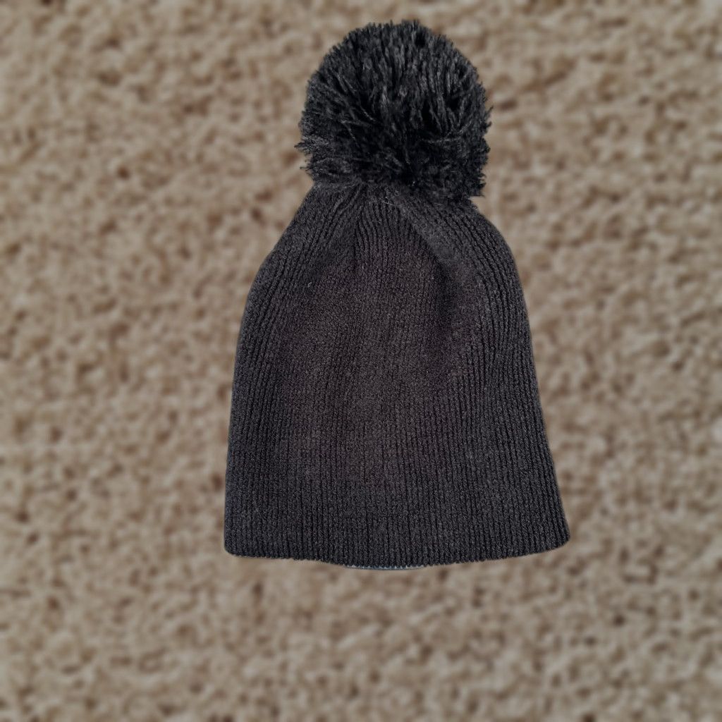 Vintage VINTAGE New York & Company Beanie Hat Women One Size Black Knit Acrylic Outdoor Ski Casual Winter Size ONE SIZE - 1 Thumbnail
