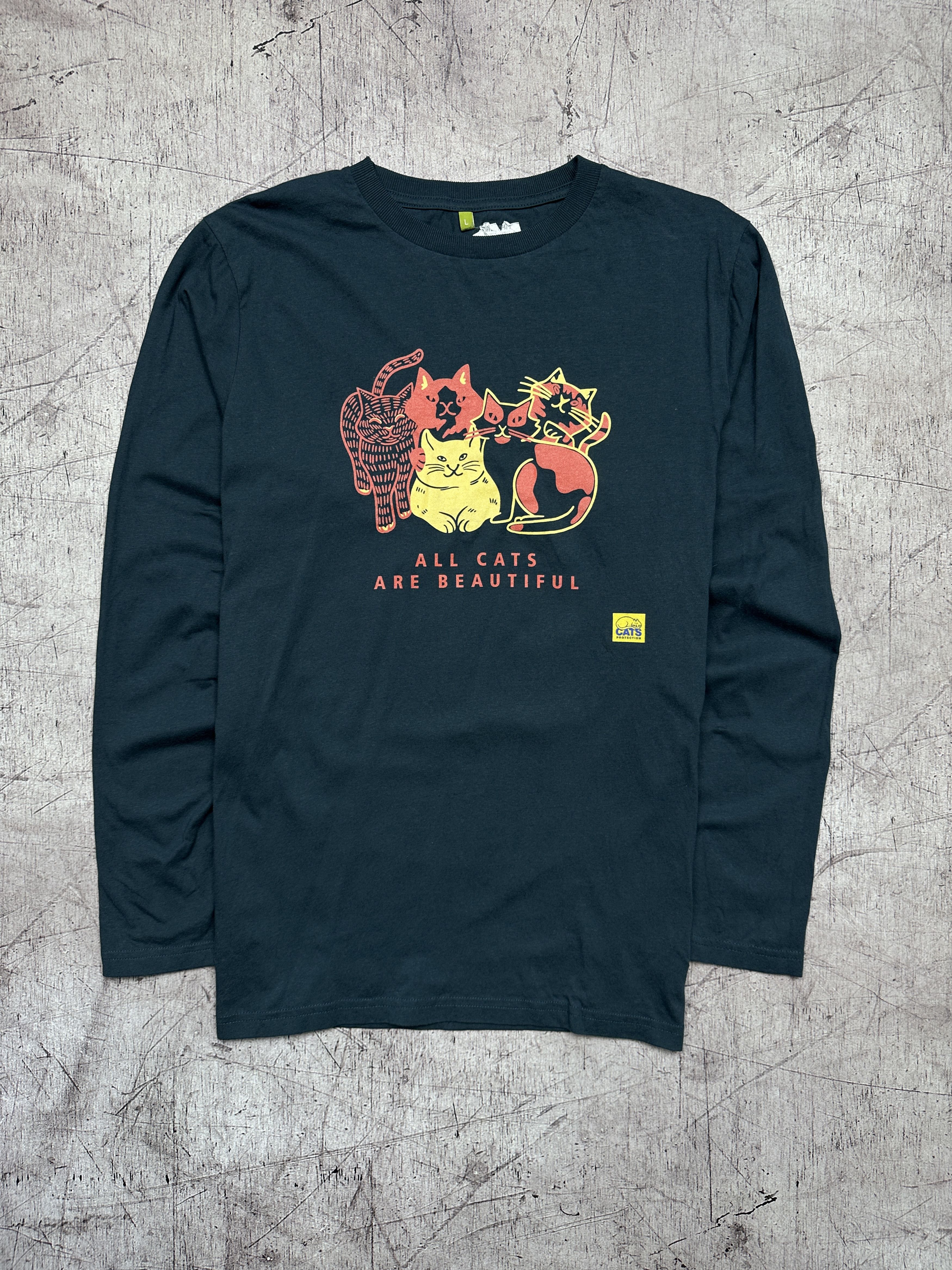 Japanese Brand RNA1 Cats Mens Crew Neck T-Shirt Size US L / EU 52-54 / 3 - 1 Thumbnail