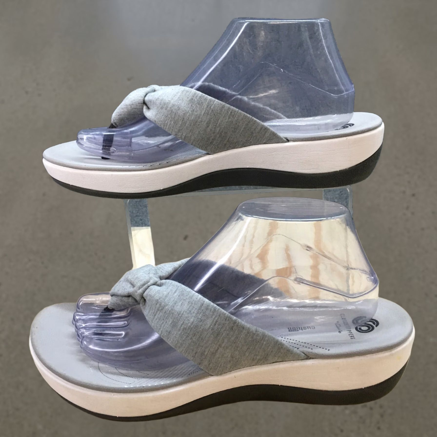 Clarks Clarks Slipper Womens 10M Gray Arla Glison Soft Cushion Slip-On Casual Sandal Size US 10 / IT 40 - 1 Thumbnail