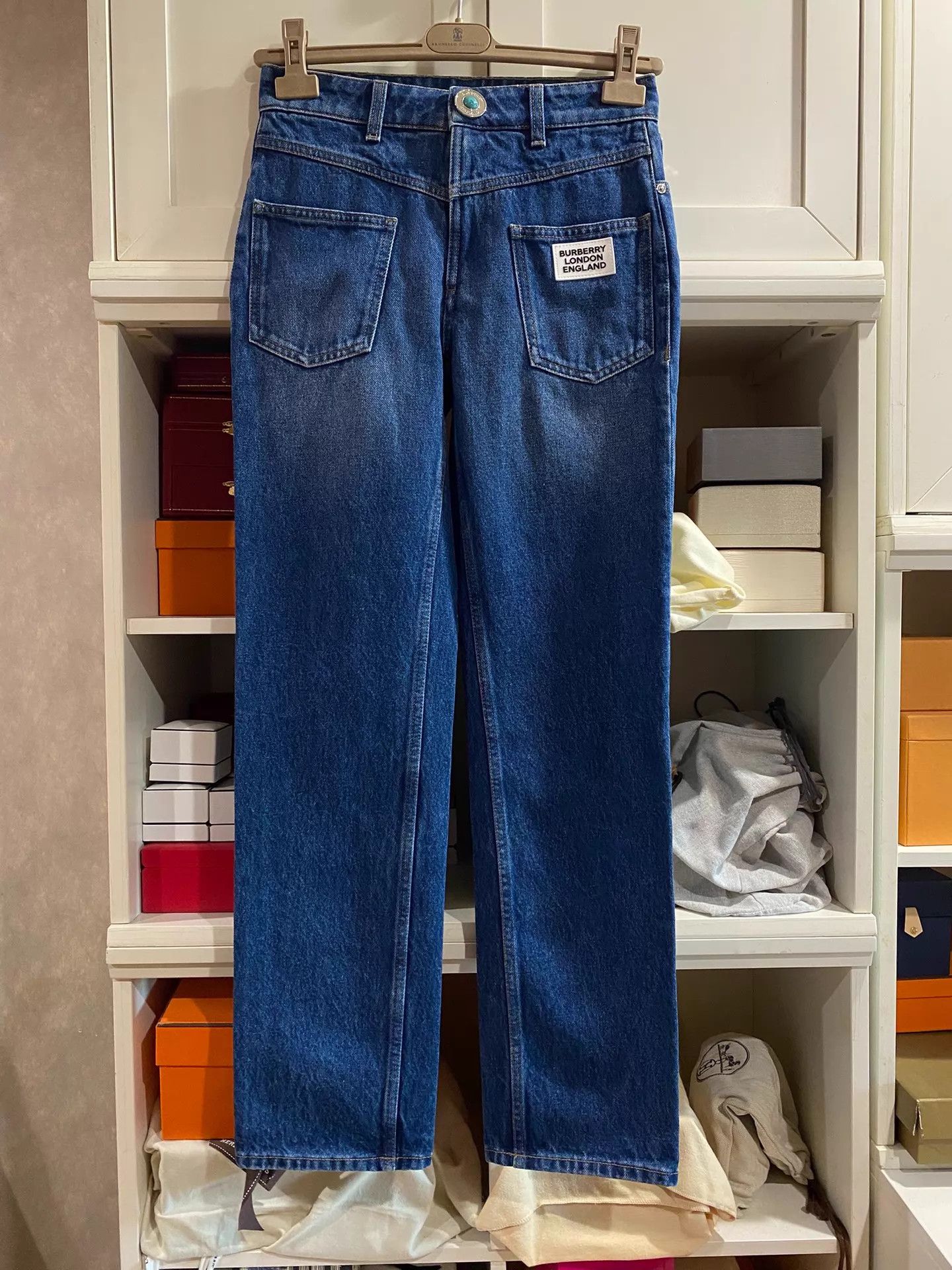 Burberry Burberry 24 Jeans Tailored Fit Flattering Legs Size 24" / US 00 / IT 34 - 1 Thumbnail