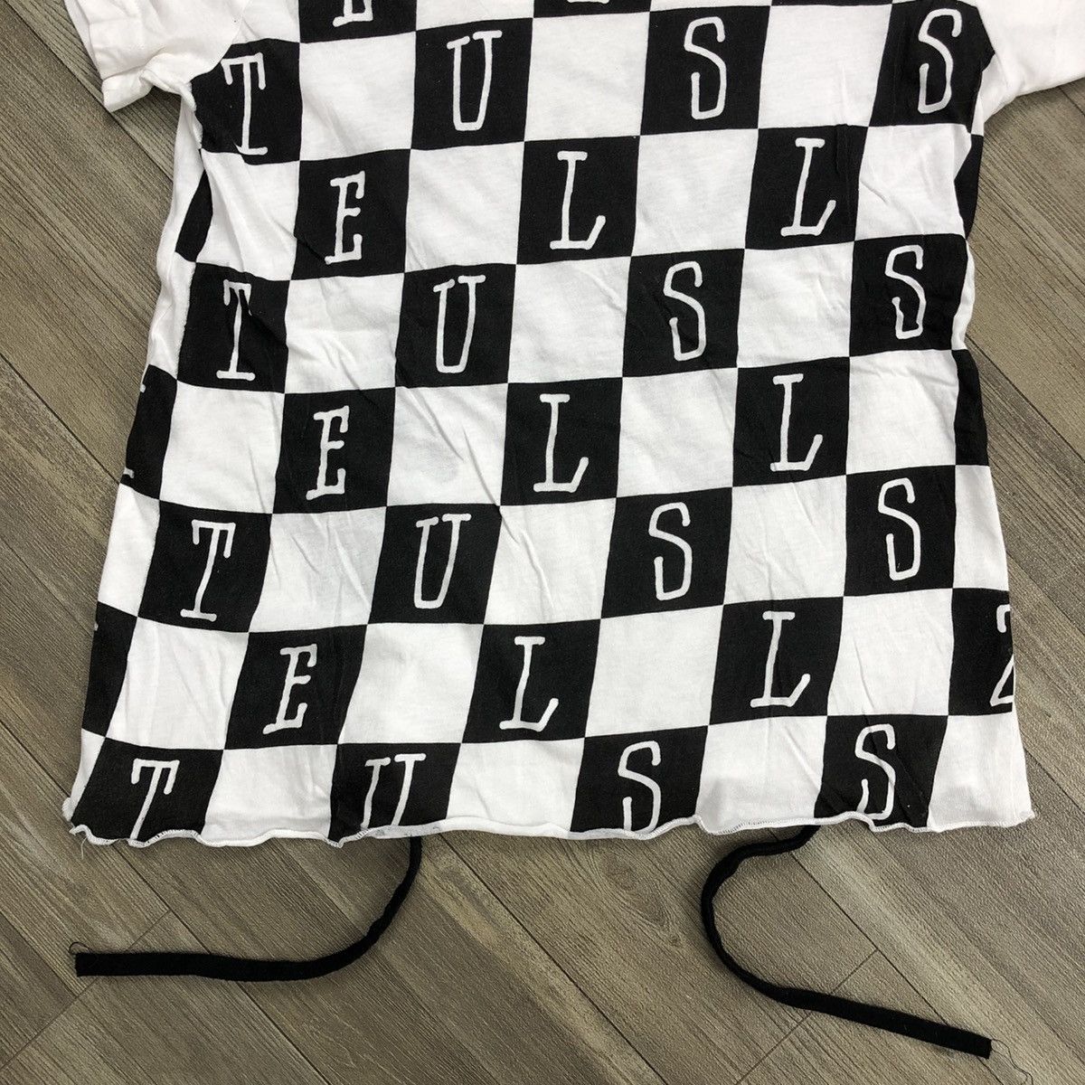 Stussy × Vintage 🫦Vintage Stussy Hellz "A Crime For All Season" White Tee Size M / US 6-8 / IT 42-44 - 9 Thumbnail