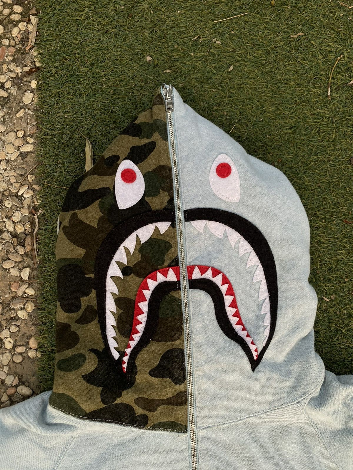 Bape 1st Camo Shark Half Zip Hoodie Size US XL / EU 56 / 4 - 4 Thumbnail