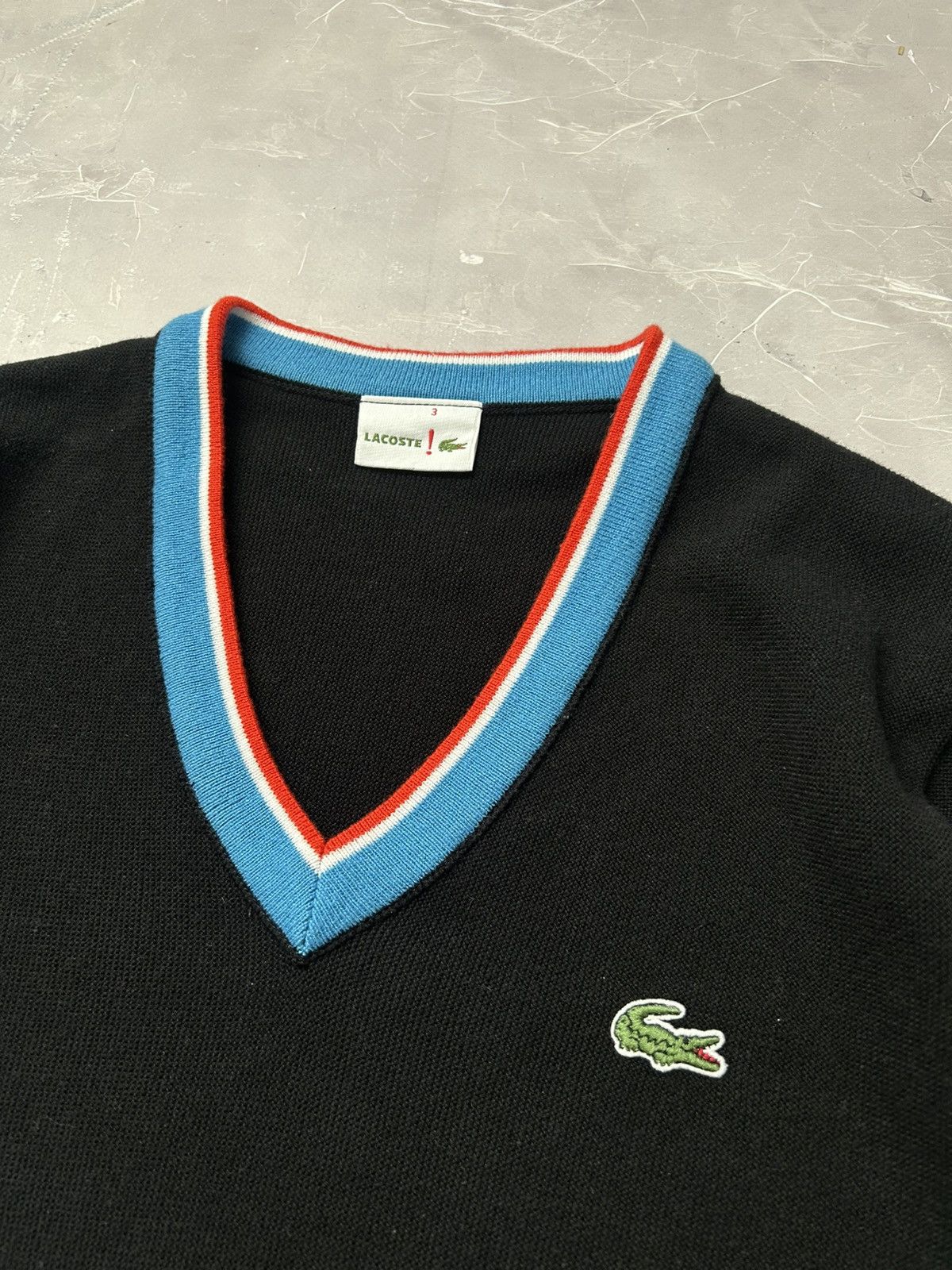 Lacoste Vintage Lacoste V-neck Sweater Size US M / EU 48-50 / 2 - 2 Thumbnail