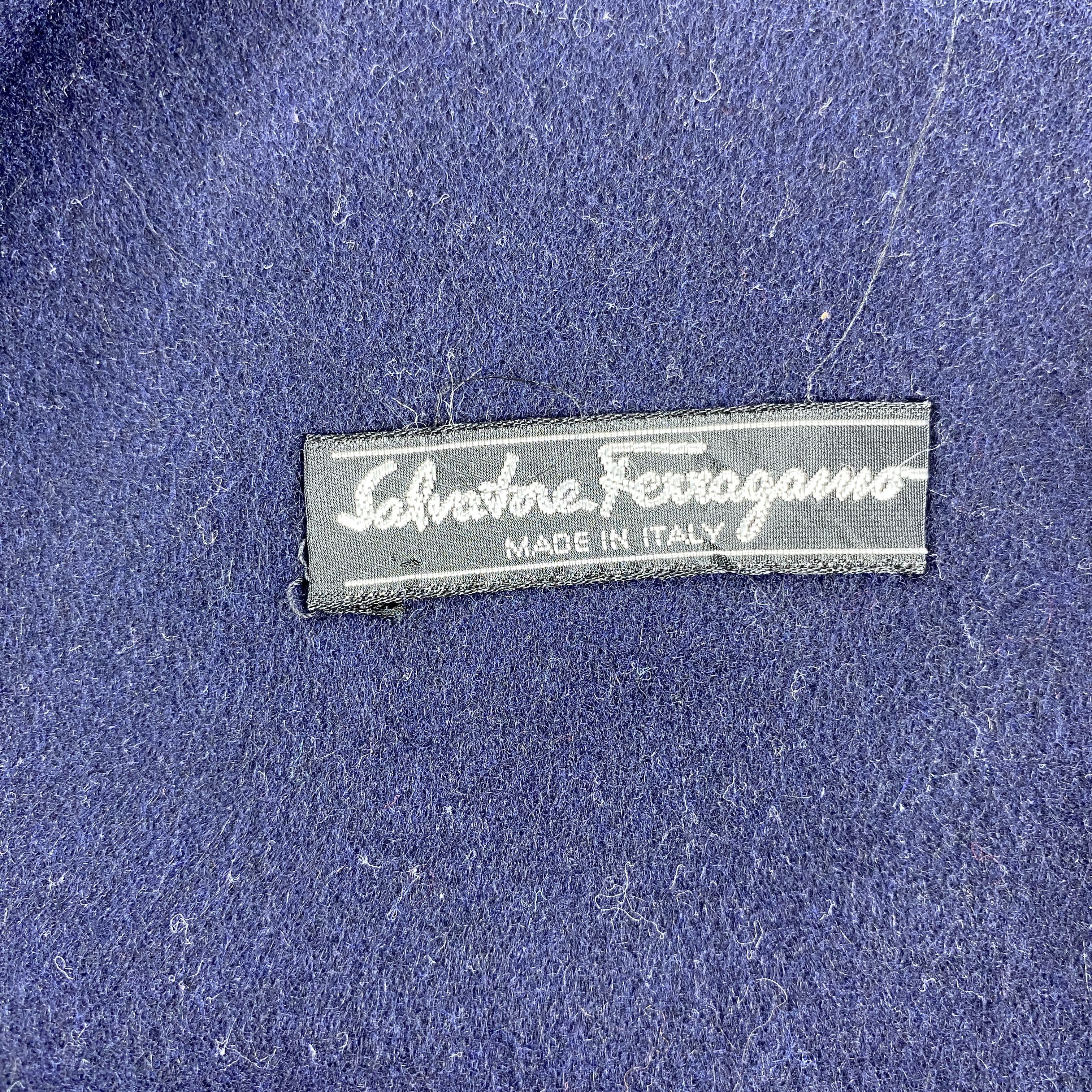 Salvatore Ferragamo × Vintage GF10650 Salvatore Ferragamo Scarf Neck Wear Muffler Size ONE SIZE - 2 Thumbnail