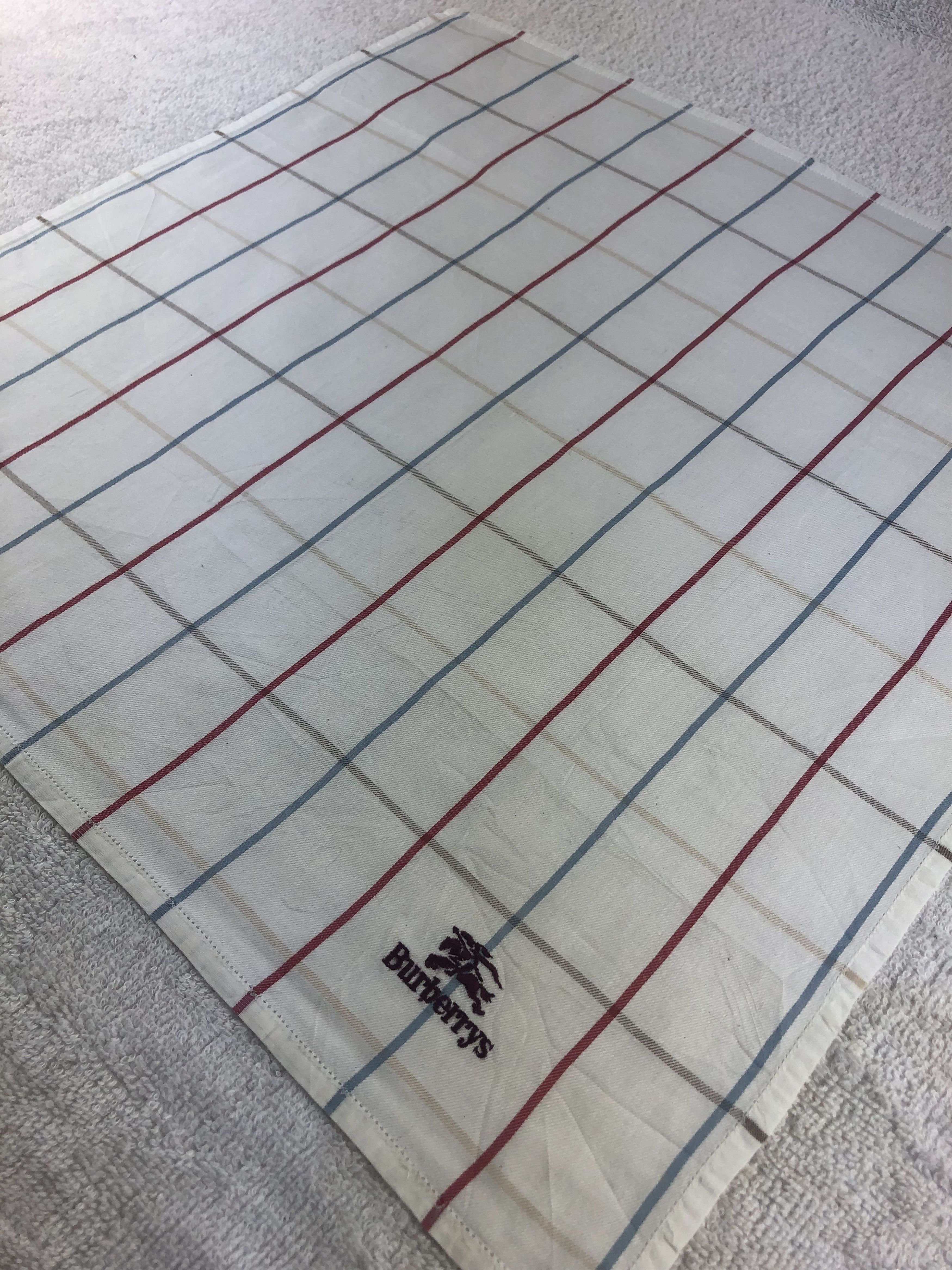 Burberry Burberry Handkerchief / Bandana / Neckerchief Size ONE SIZE - 4 Thumbnail