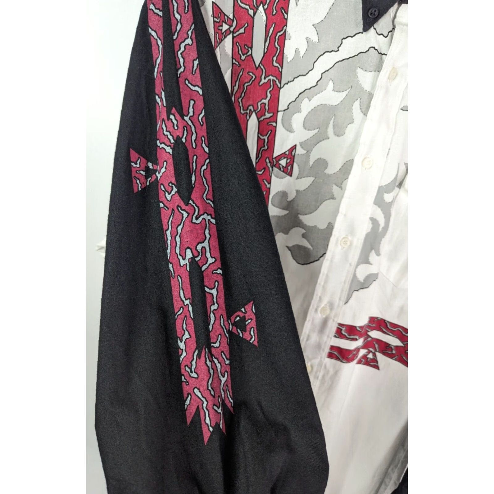 Wrangler VINTAGE Wrangler Button-Down Shirt Western Aztec X-Long Tails Men’s 17.5-36 XL Size US XXL / EU 58 / 5 - 5 Thumbnail
