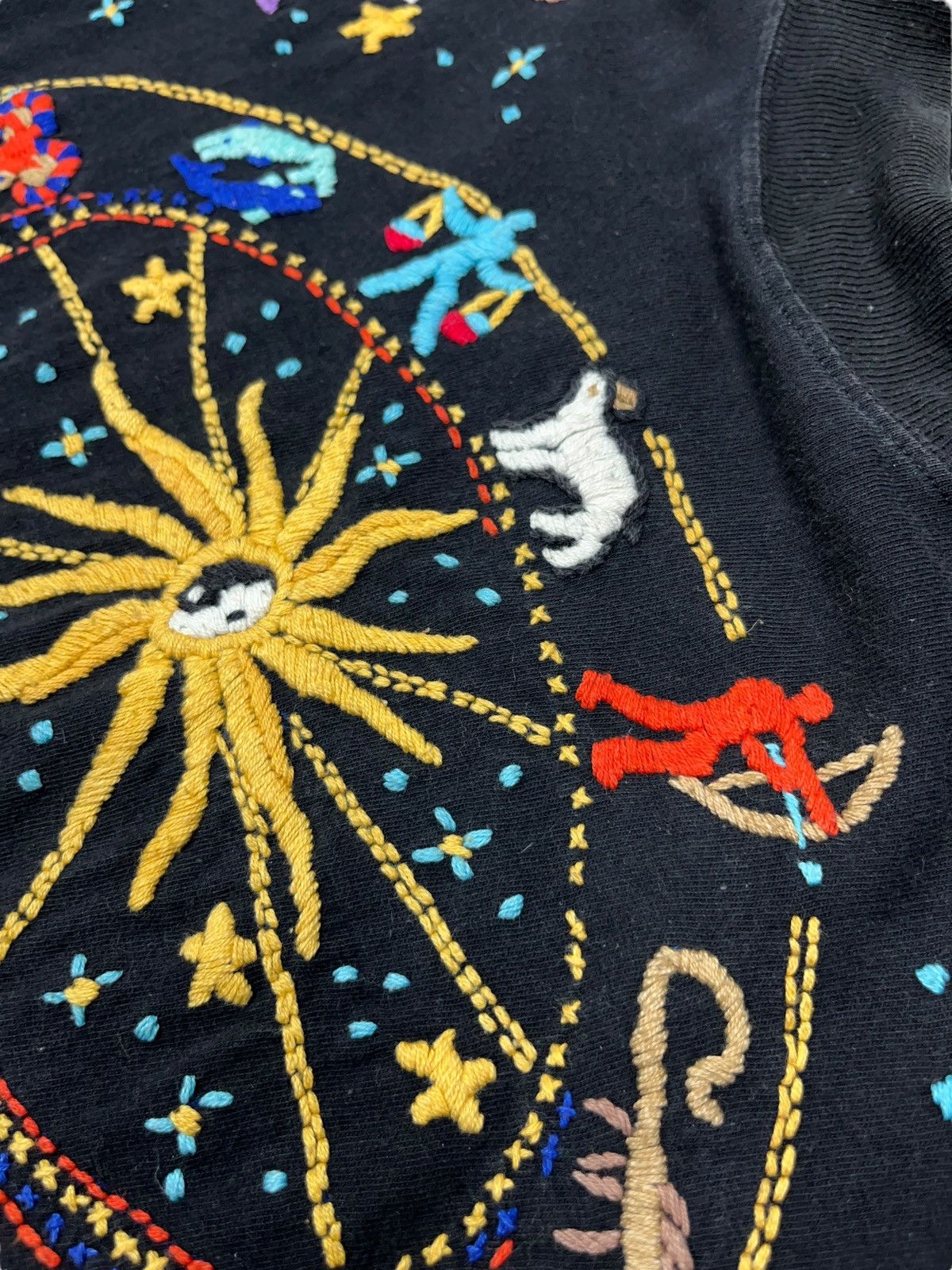Vintage Vintage Zodiac Signs Horoscope Hand Embroidery Long Sleeve Size US L / EU 52-54 / 3 - 5 Thumbnail