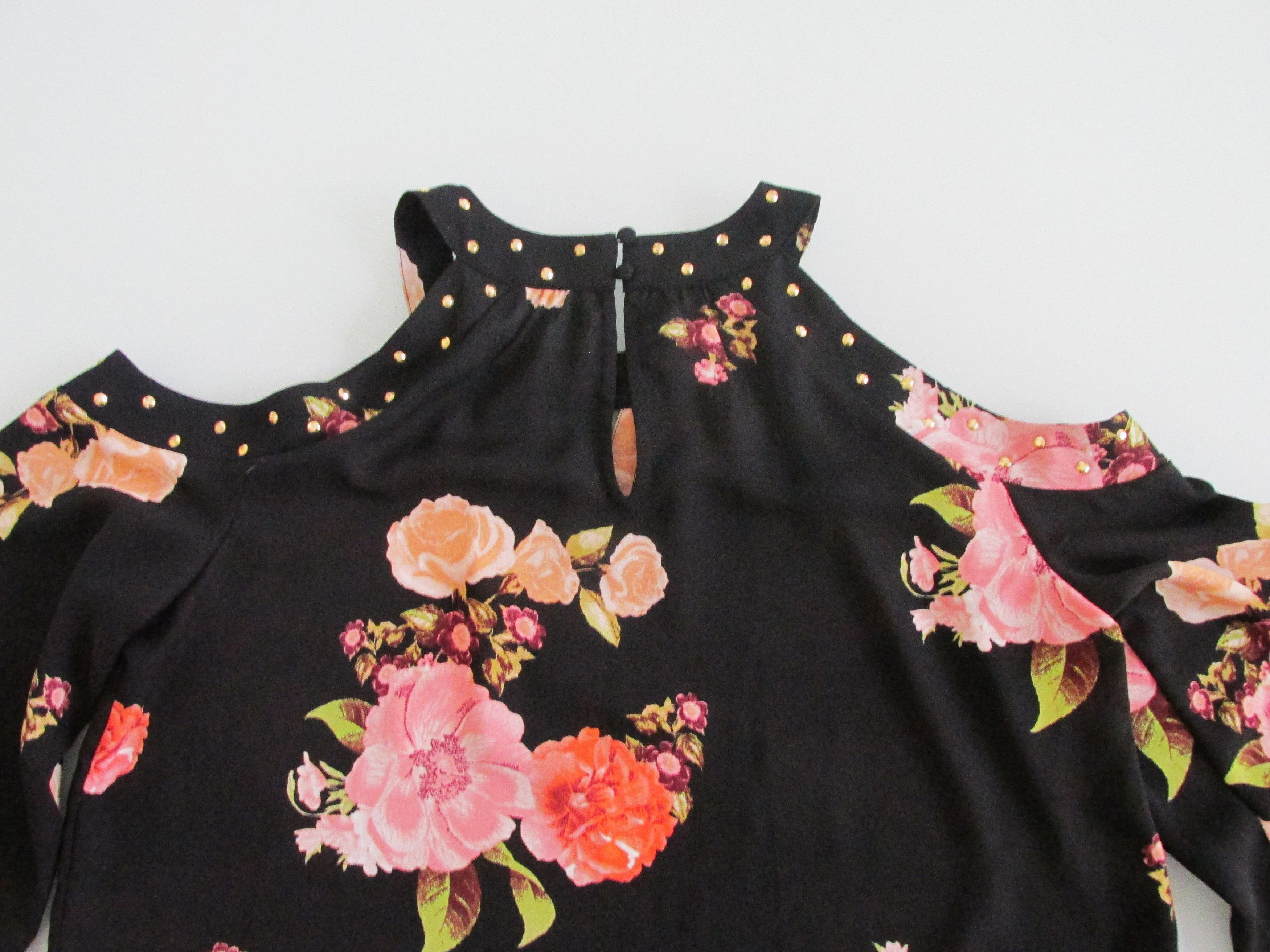 I.N.C INC International Concepts Cold Shoulder Blouse Size Small Size S / US 4 / IT 40 - 6 Thumbnail