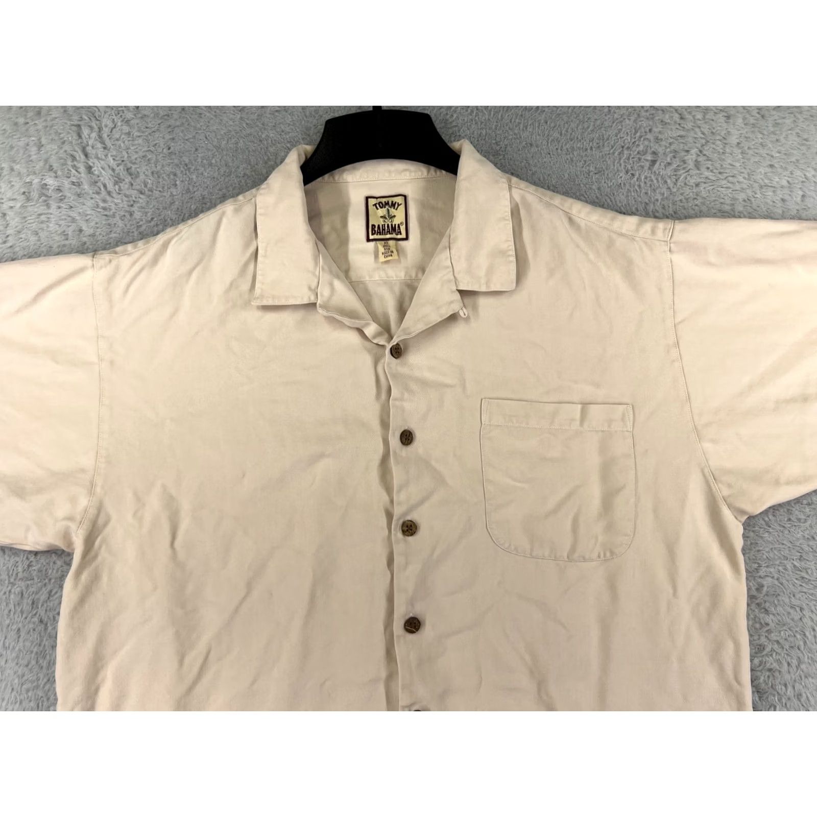 Tommy Bahama Tommy Bahama Shirt Mens XL Beige 100% Silk Button-Up Herringbone Aloha Beach Vacation Resort Shirt Mens XL Beige Silk Button-Up Size US XL / EU 56 / 4 - 6 Thumbnail