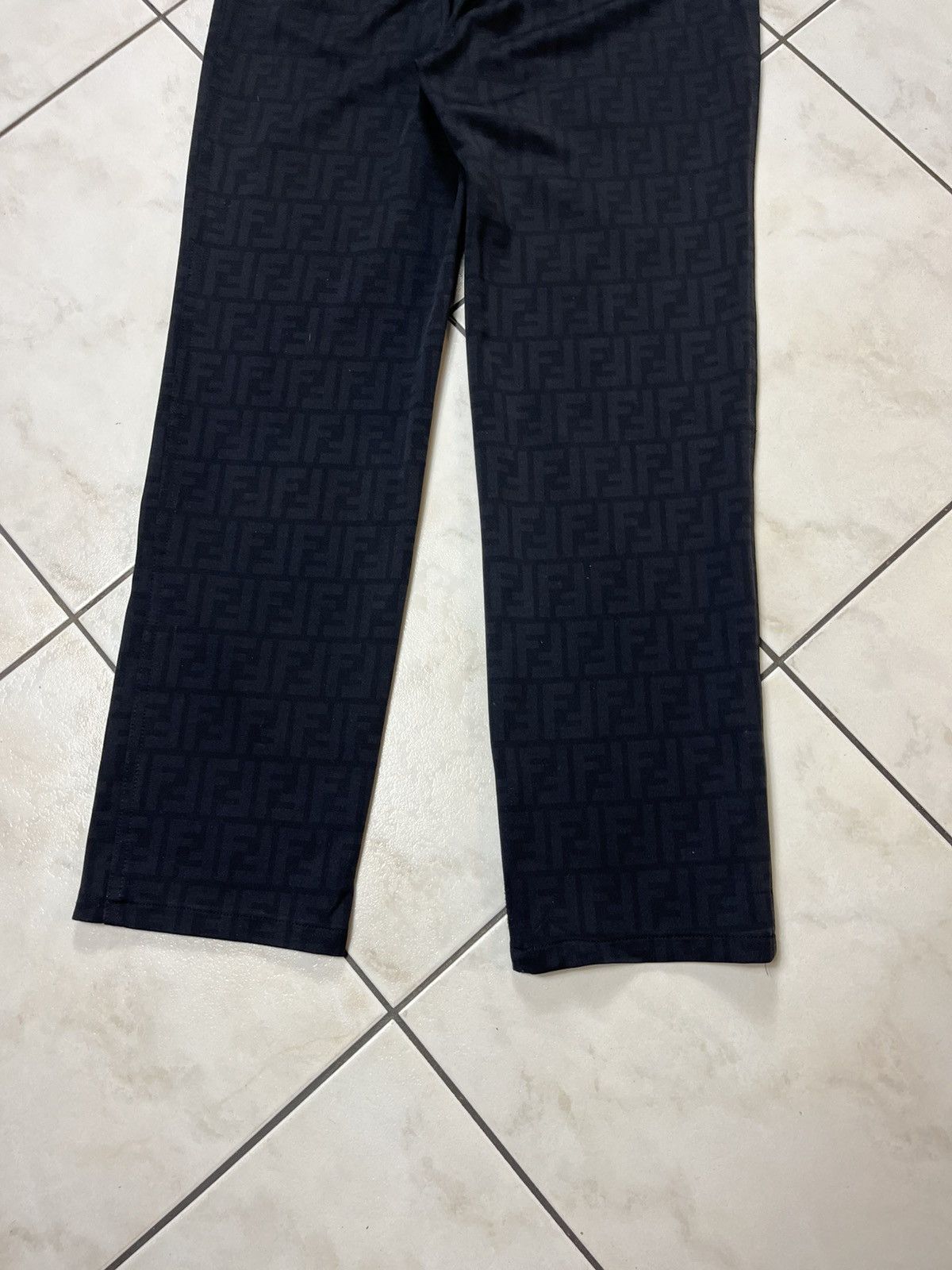 Designer × Fendi × Vintage Vintage Fendi monogram full print casual pants trousers logo Size 33" - 15 Thumbnail