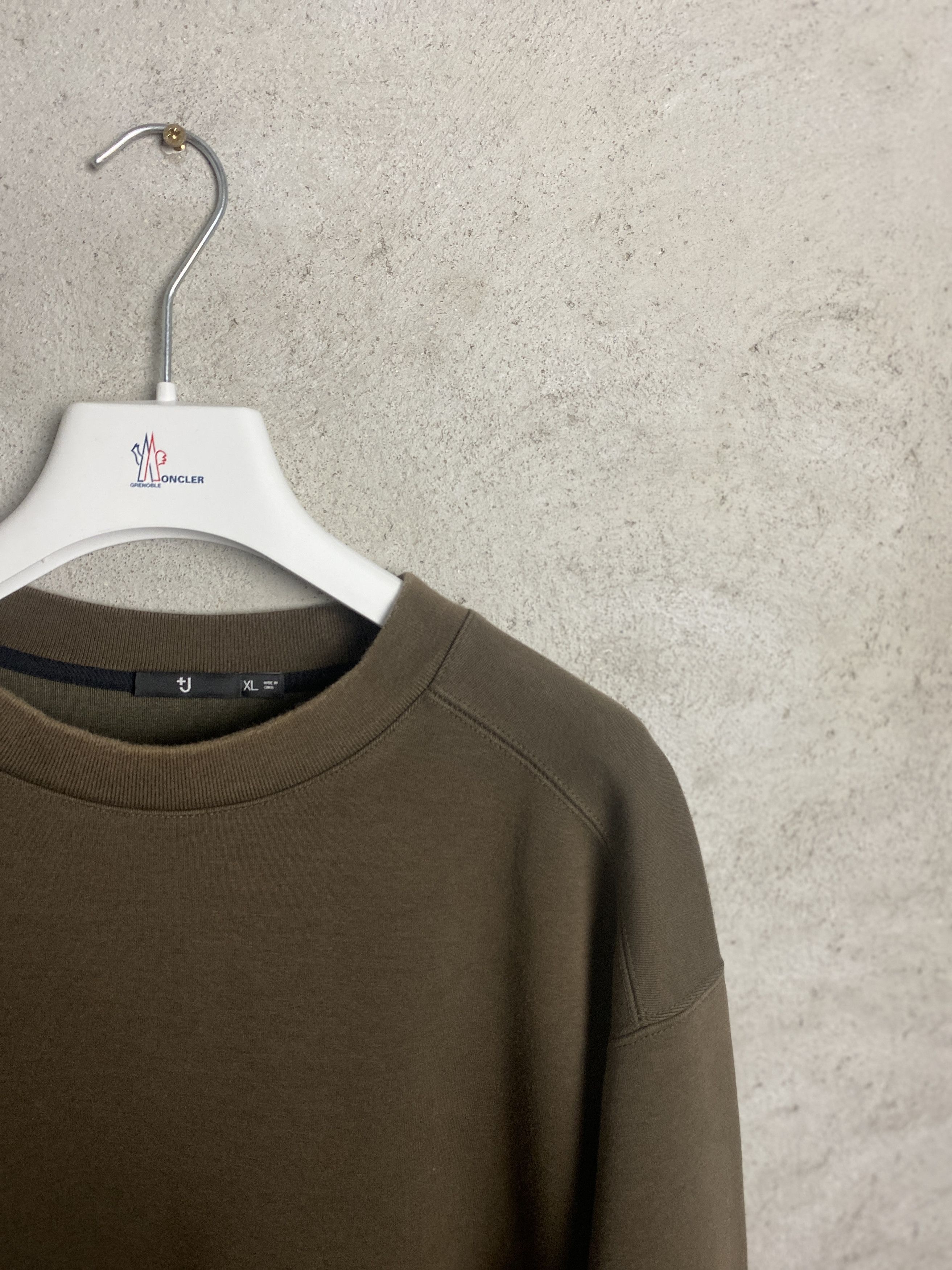 Jil Sander × Uniqlo J+ Uniqlo x Jil Sander sweatshirt crewneck Size US XL / EU 56 / 4 - 2 Thumbnail