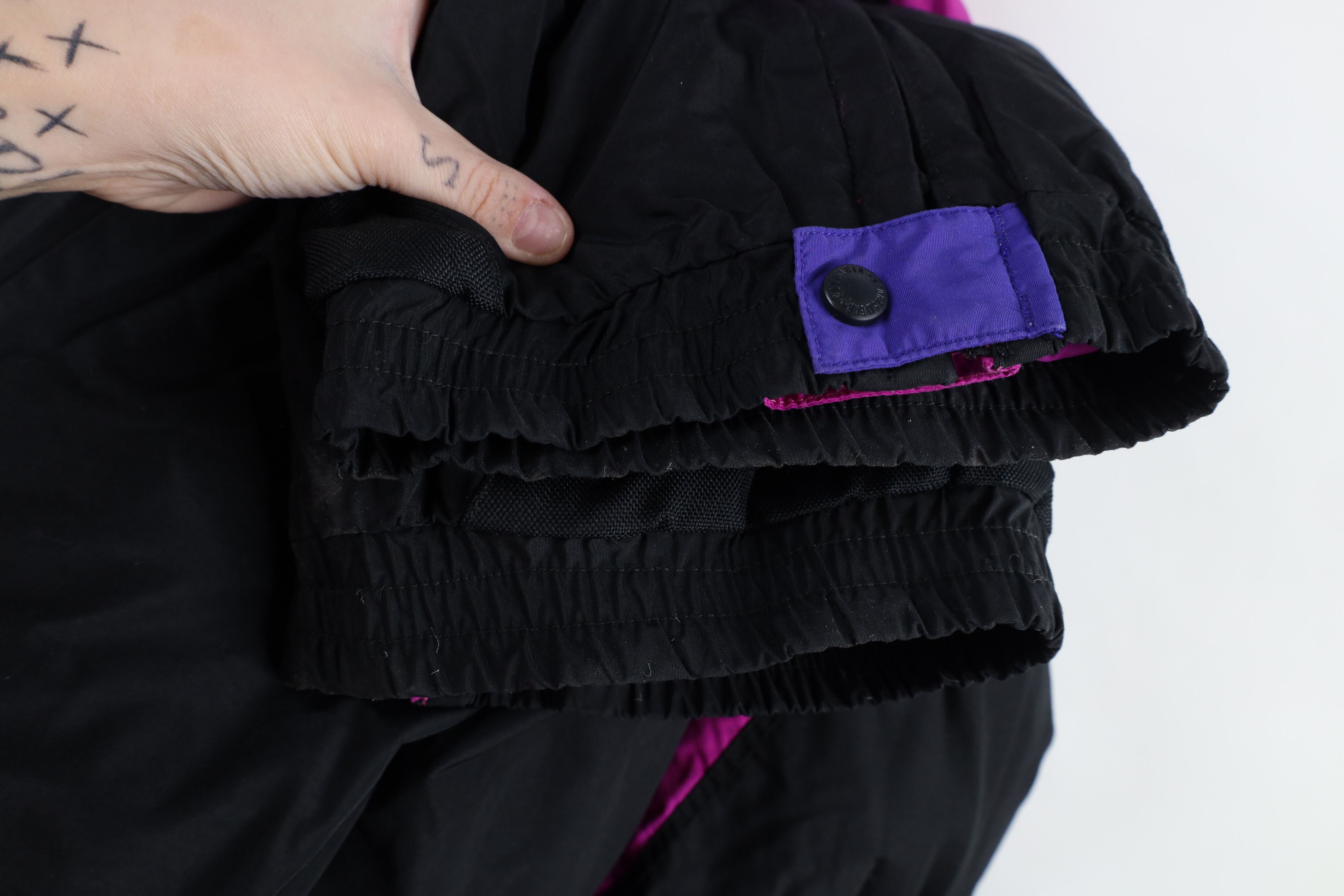 Columbia × Vintage Vintage 90s Columbia Distressed Insulated Belted Snow Suit Size M / US 6-8 / IT 42-44 - 15 Thumbnail