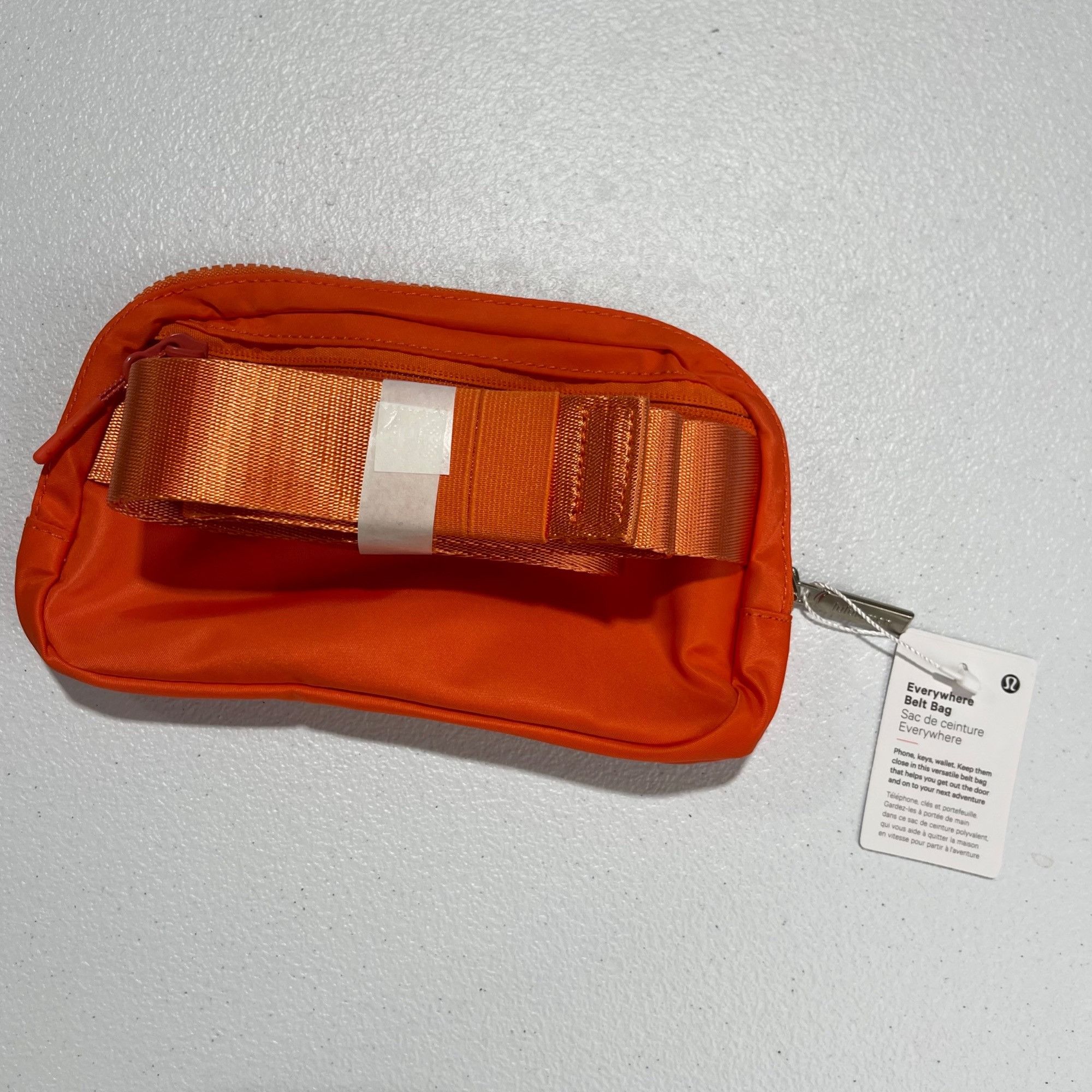 Lululemon NWT LULULEMON EVERYWHERE BELT BAG 1L - ORANGE Size ONE SIZE - 5 Thumbnail