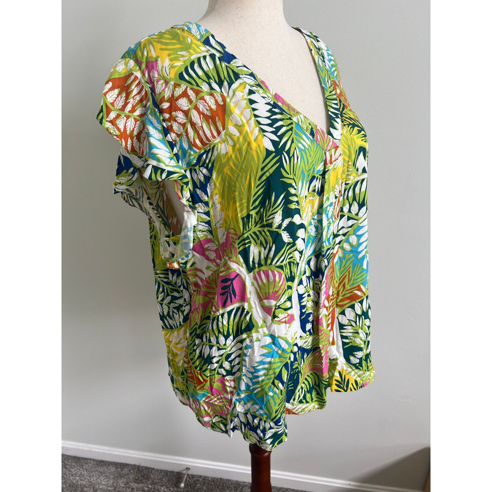 Nicole Miller Nicole Miller New York Tropical Flutter Sleeve Blouse 3X Size 3XL / US 20-22 - 2 Thumbnail