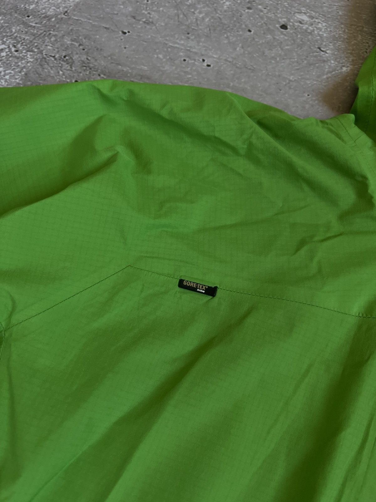 Haglofs HAGLOFS Lightweight Windbreaker Jacket Men Gore Tex Size M Size US M / EU 48-50 / 2 - 4 Thumbnail